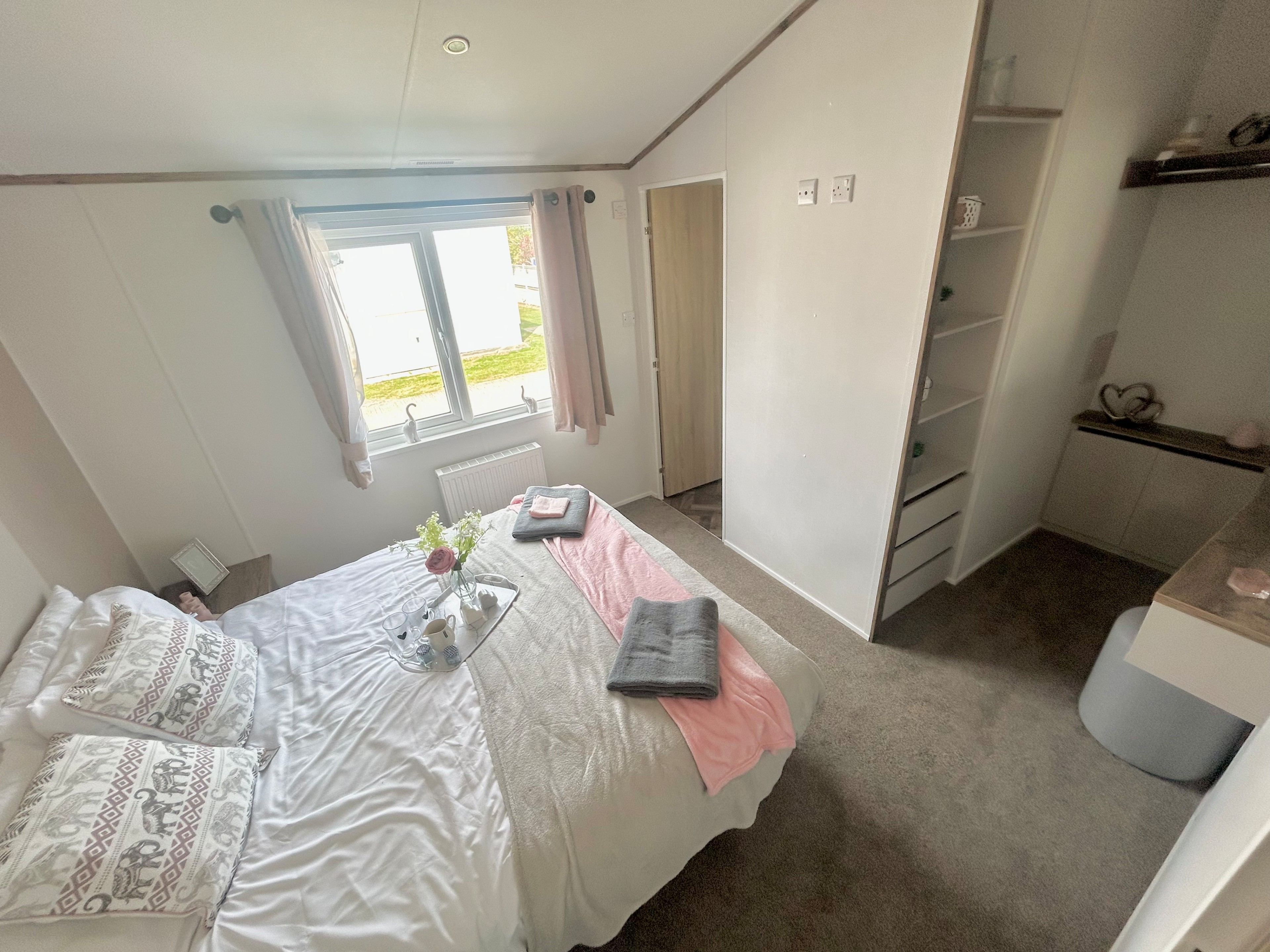 Photo of Willerby Horsham 2024 (Luxury Lodge)