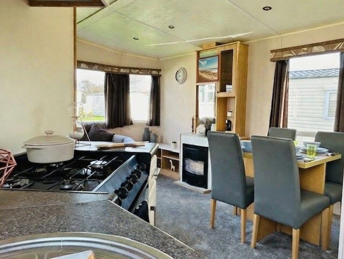 Photo of Delta Denbigh Deluxe 2011 (Static Caravan)