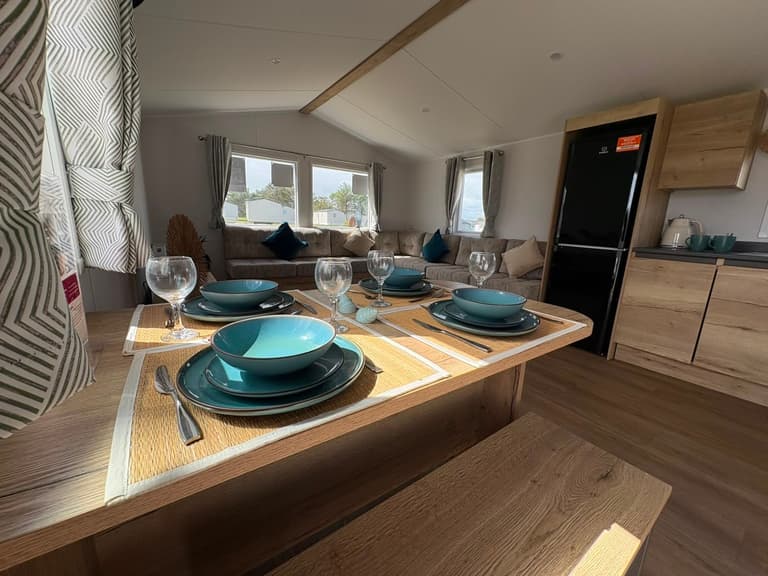 Willerby-Midhurst-2024-CAR0062924-142001313.jpeg