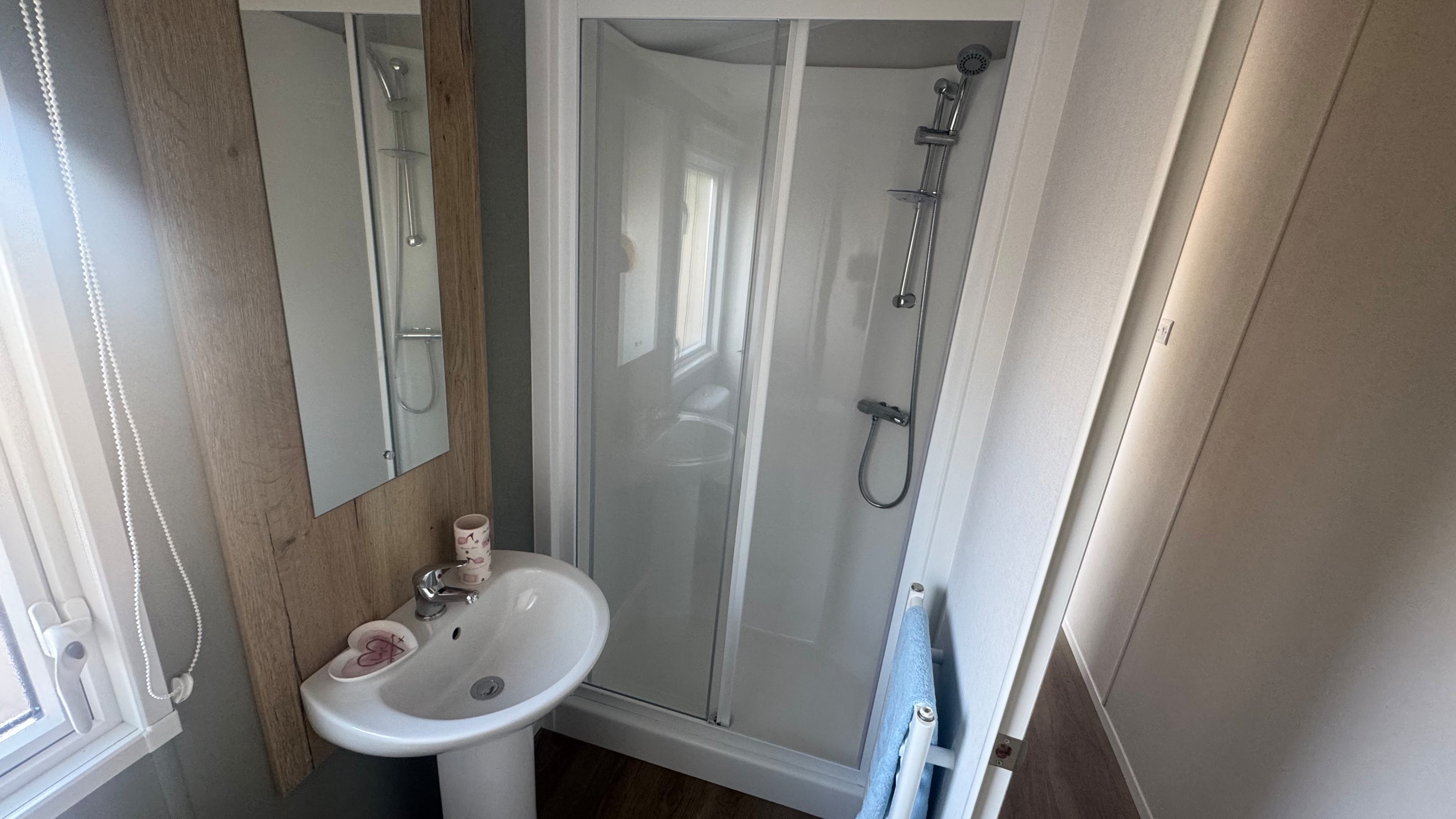 Photo of Willerby Midhurst 2024 (Static Caravan)