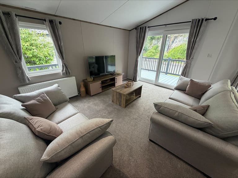 Willerby-Horsham-2025-VS139937-140263937.jpeg