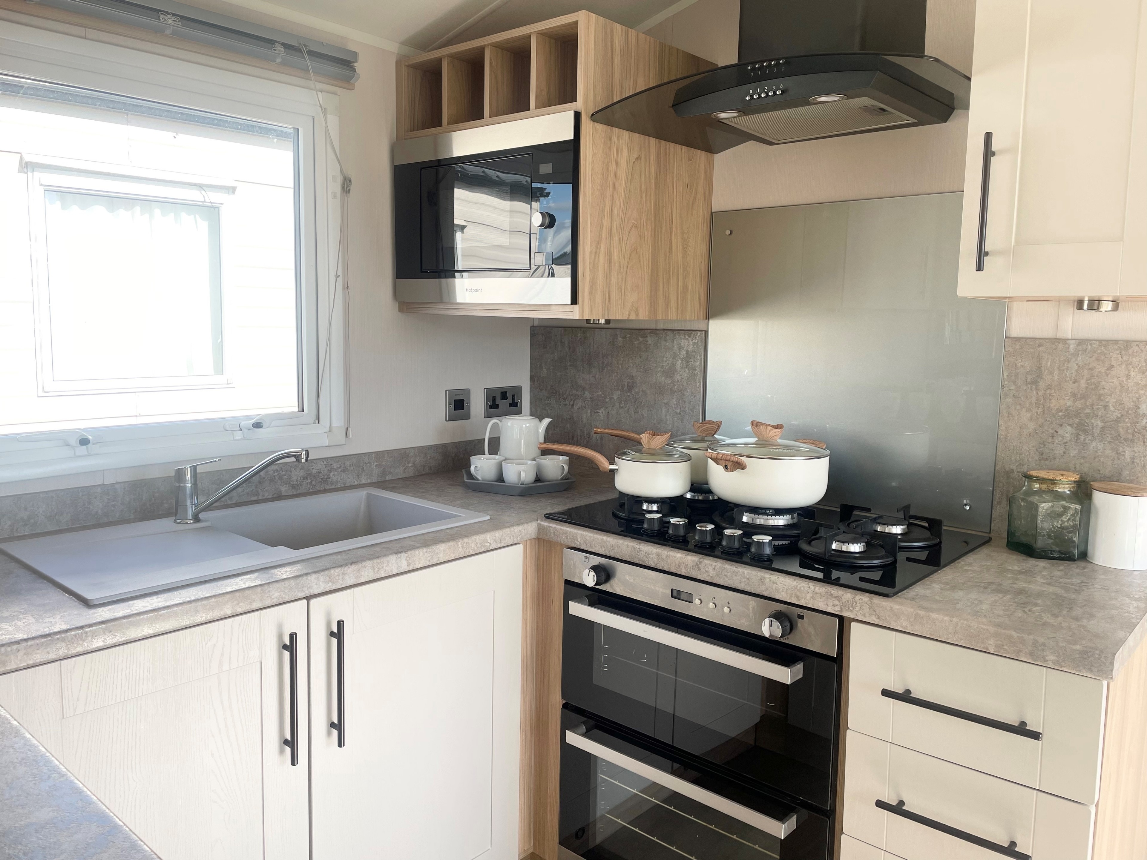 Photo of Willerby Lamberhurst 2022 (Static Caravan)