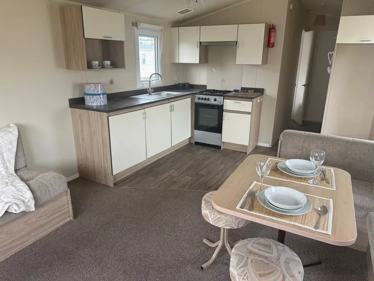 Willerby-Etchingham-2016-CAR0021809-147532375.jpeg