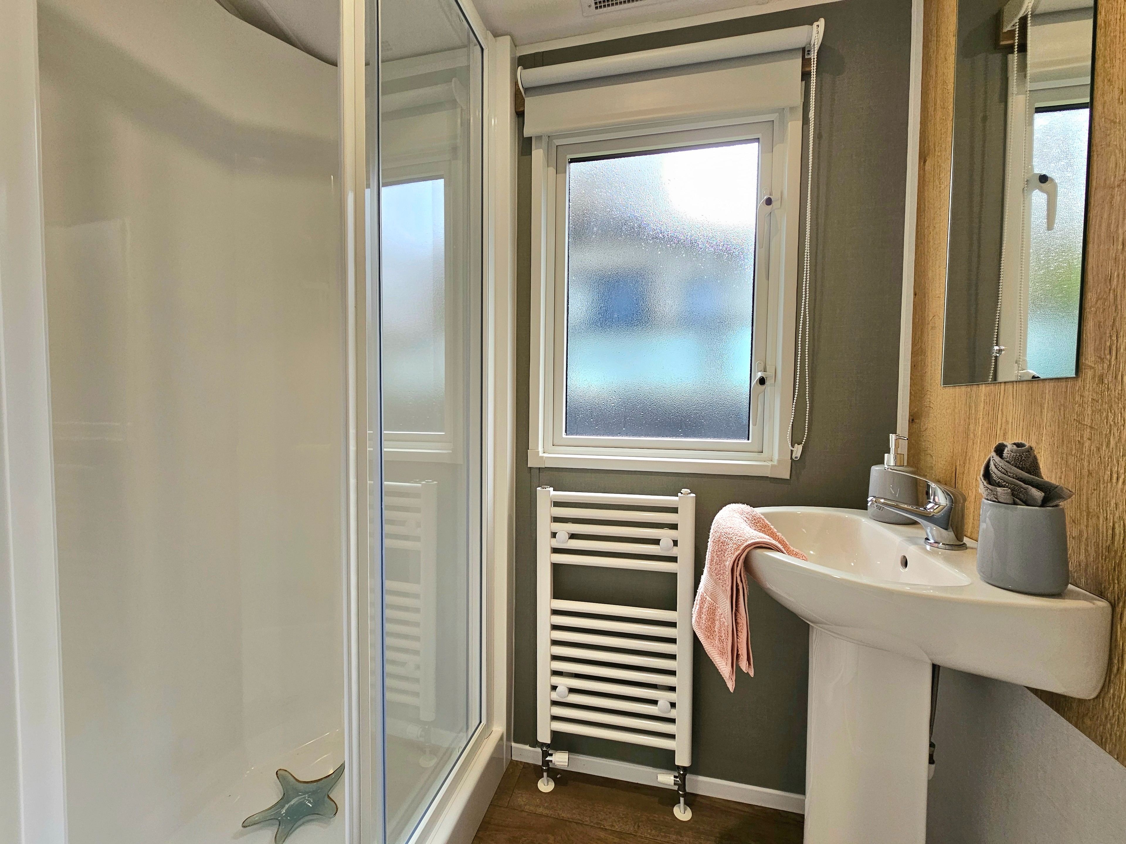 Photo of Willerby Midhurst 2024 (Static Caravan)