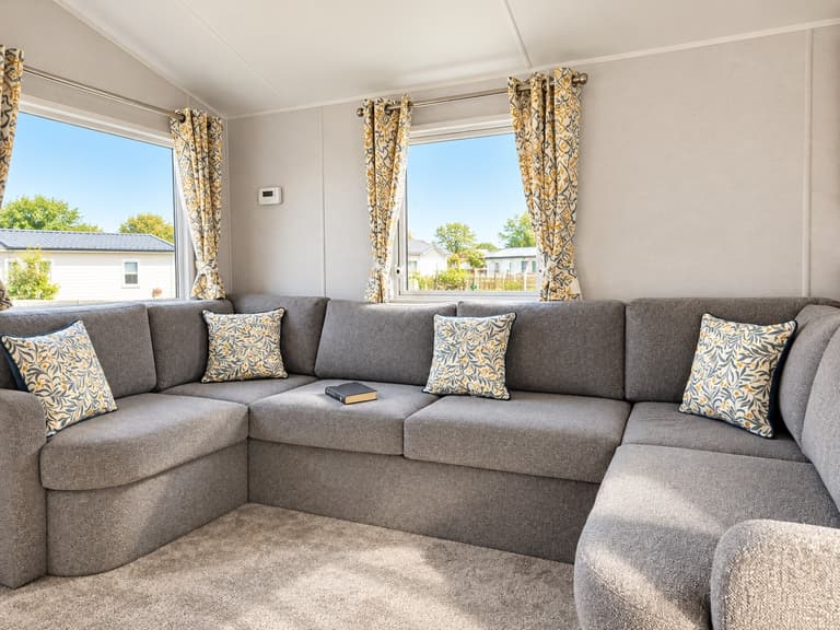 Willerby-Jevington-2027-CAR0065812-151067514.jpeg