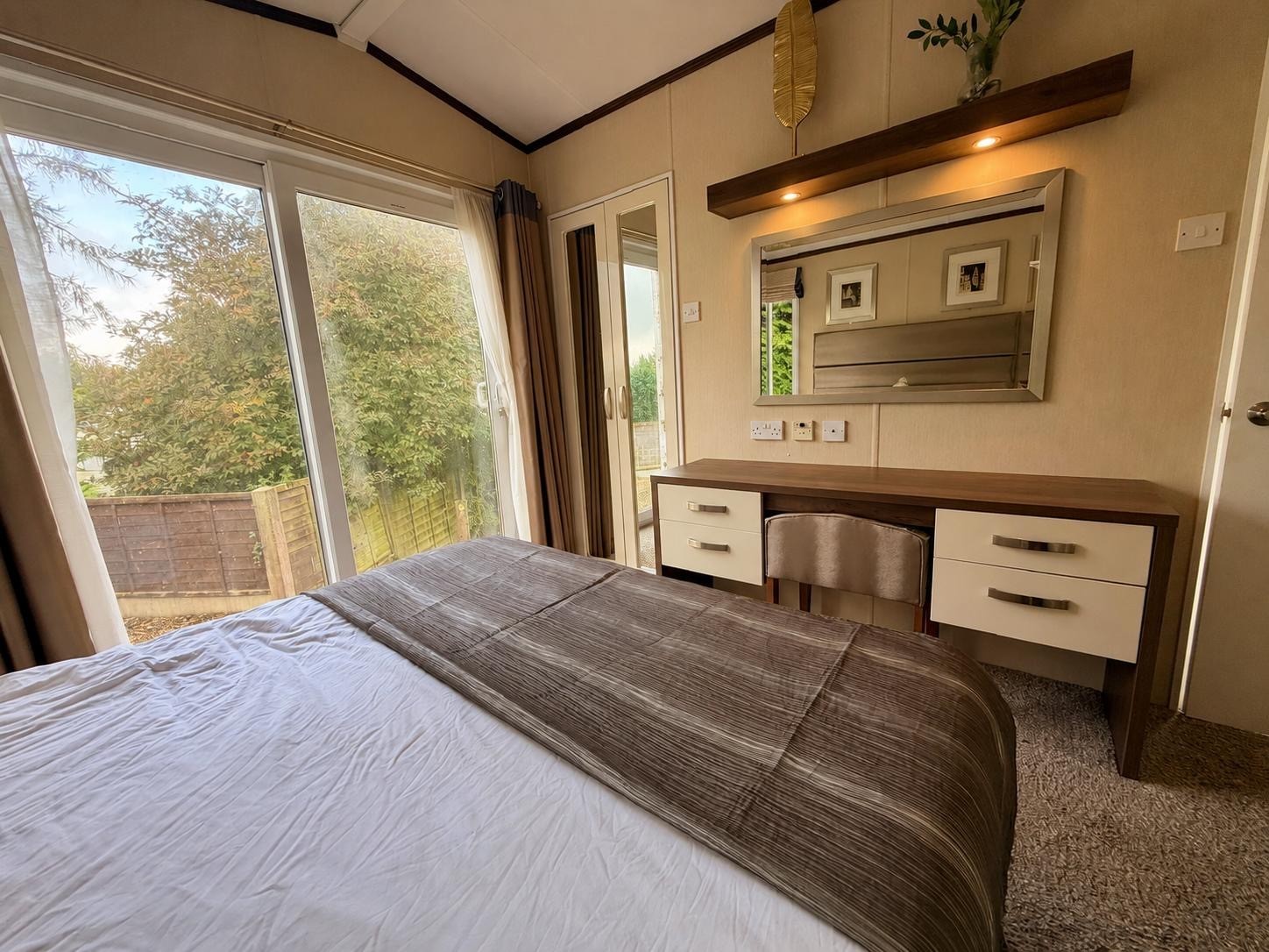 Photo of Pemberton Park Lane 2016 (Villa)