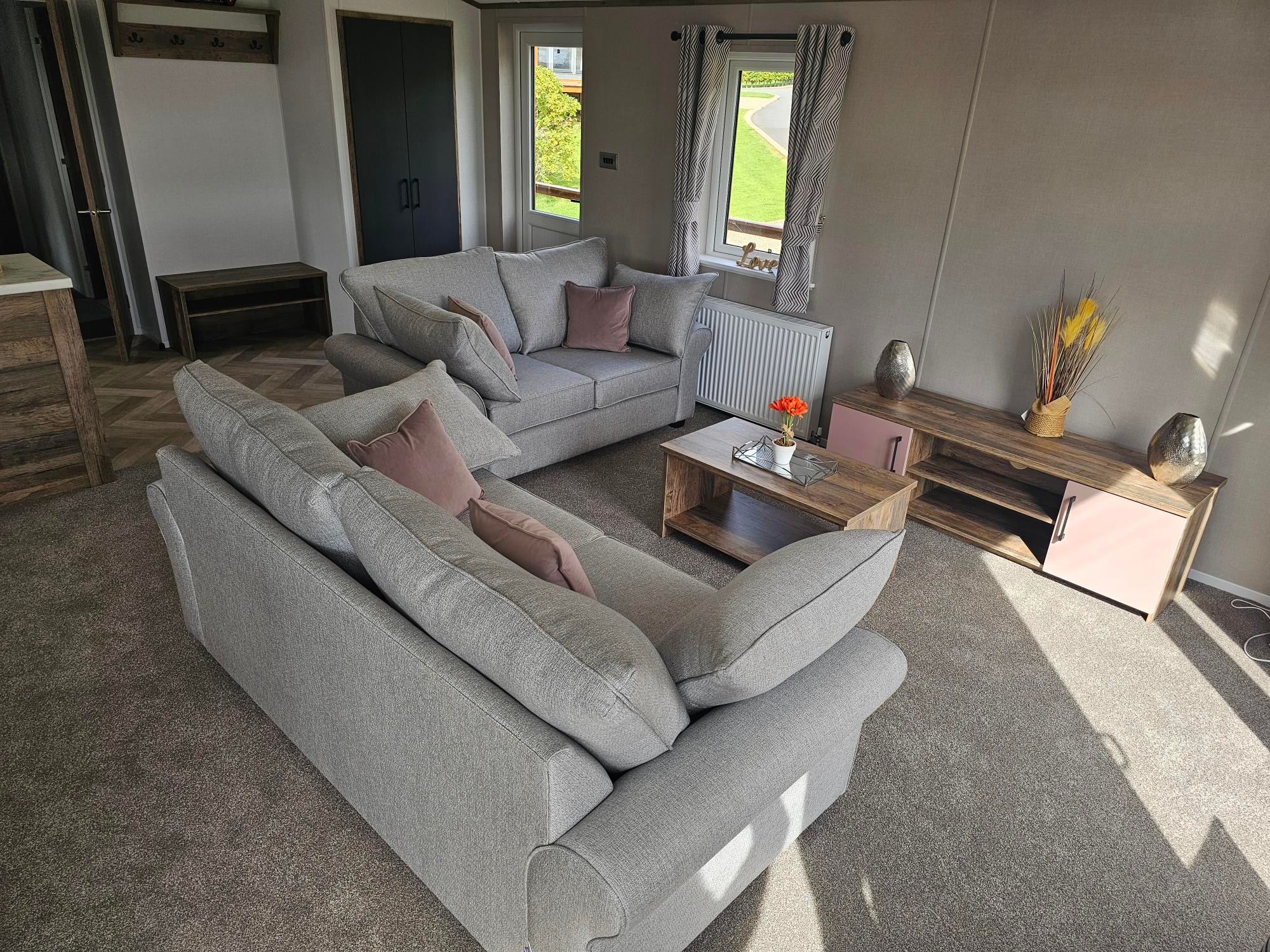 Photo of Willerby Horsham 2025 (Luxury Lodge)