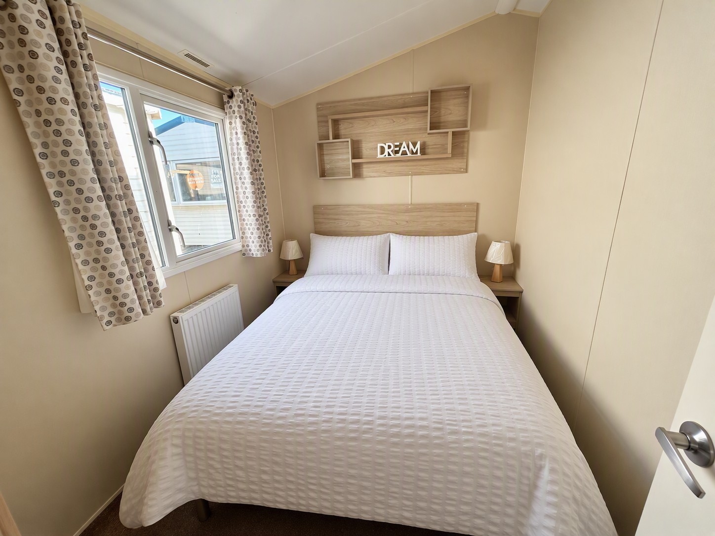 Willerby-Lymington-2017-CAR0060654-151413087.jpeg