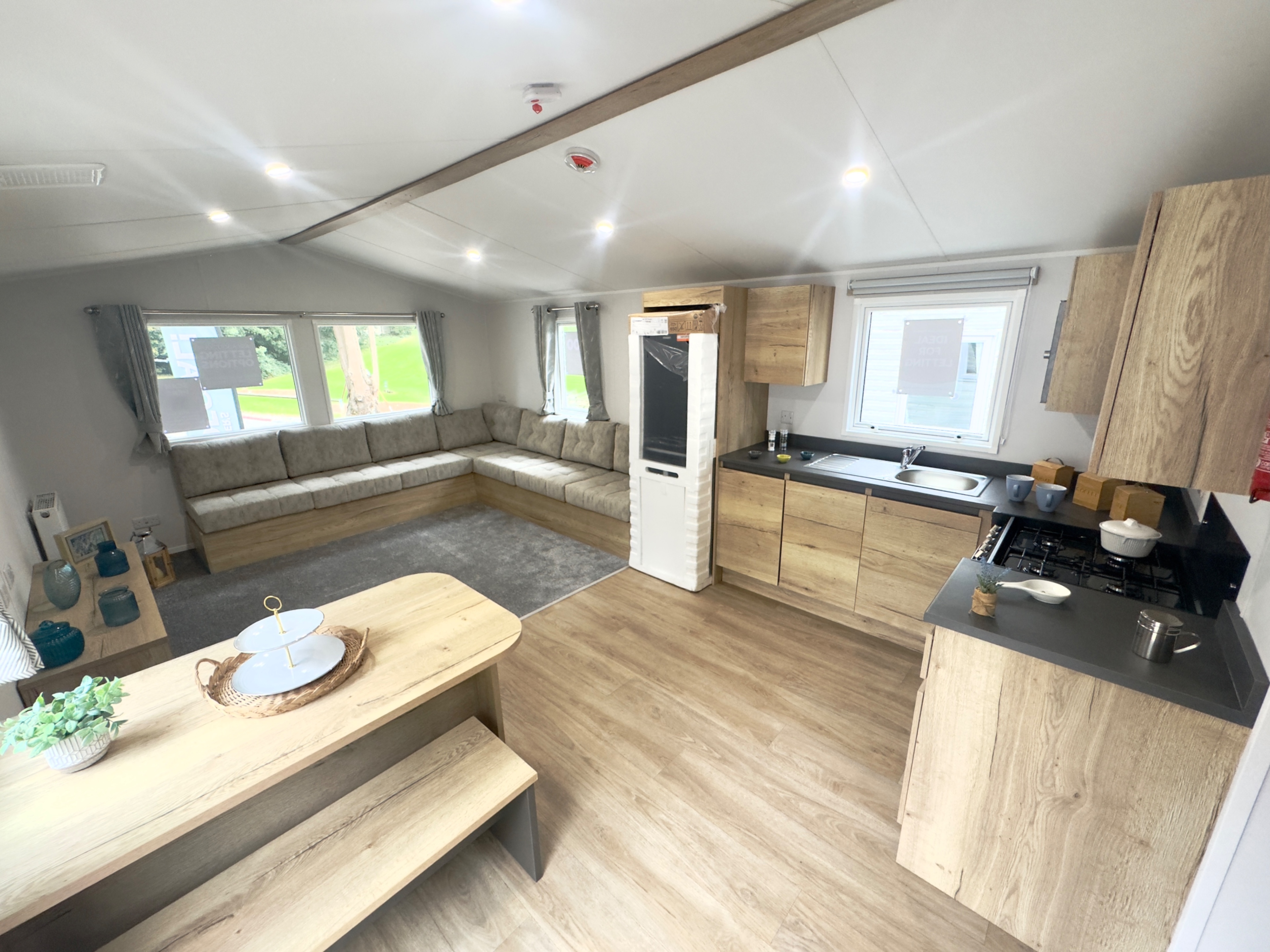 Photo of Willerby Midhurst 2024 (Static Caravan)