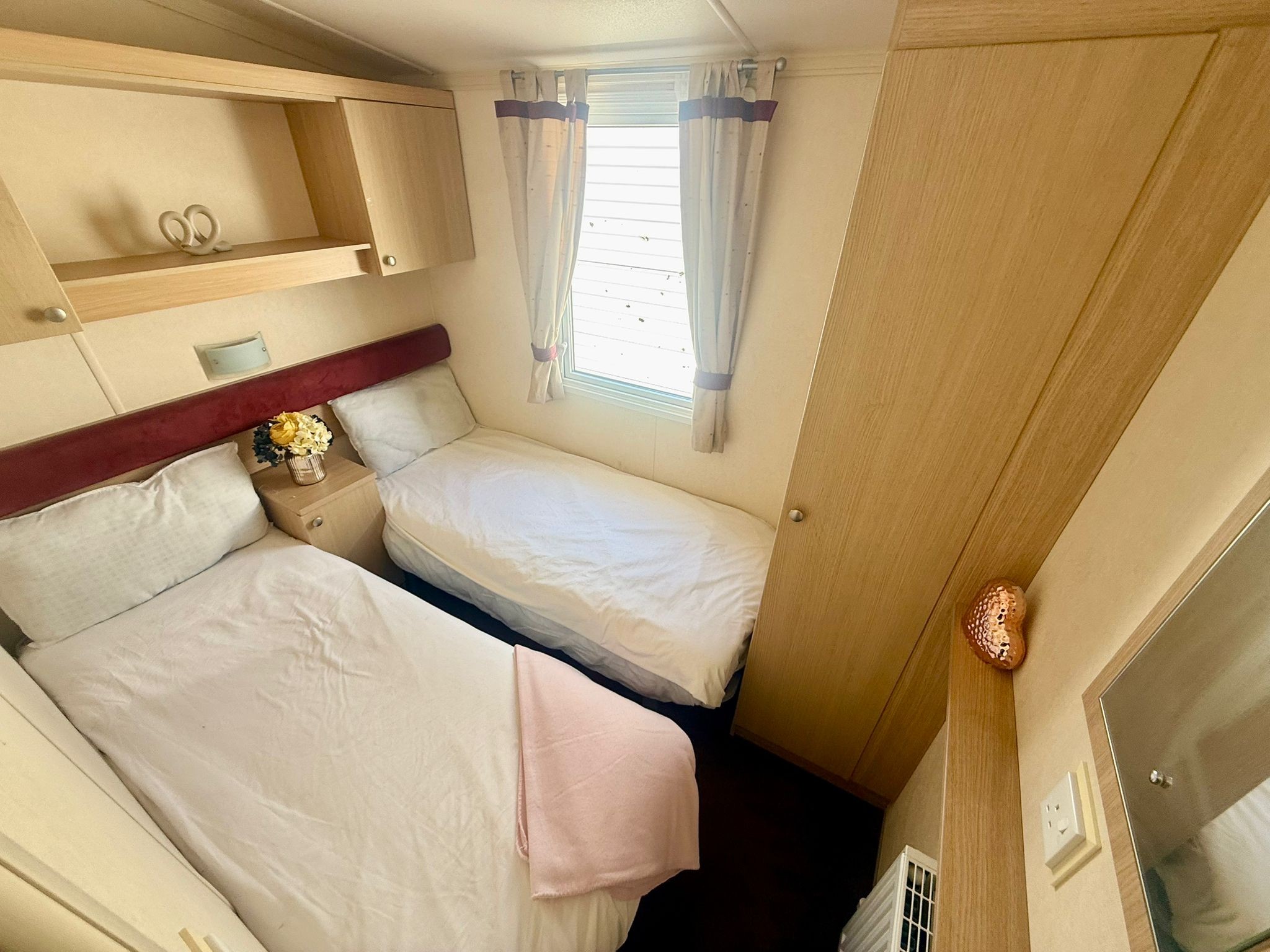 Photo of Swift Burgundy 2009 (Static Caravan)