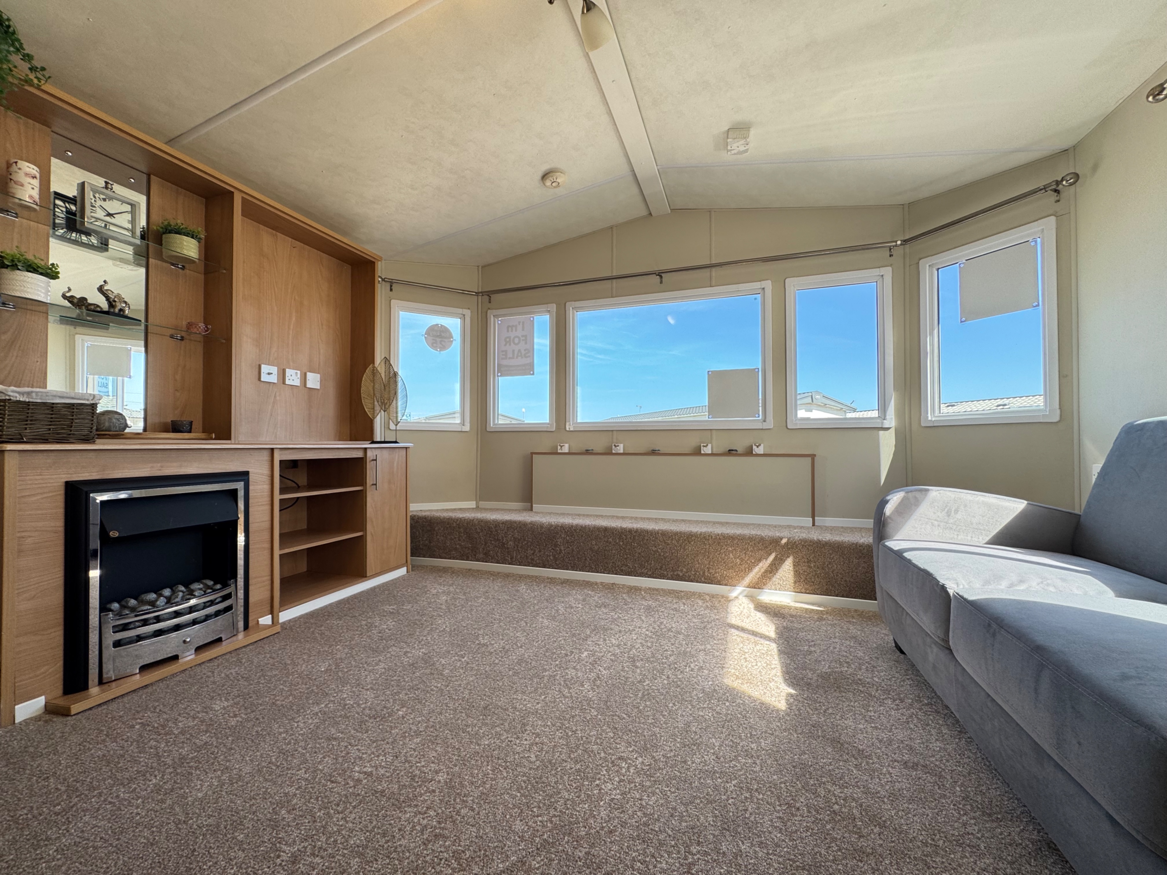 Delta Sapphire 2017 (Static Caravan) Accommodation in Pevensey Bay 