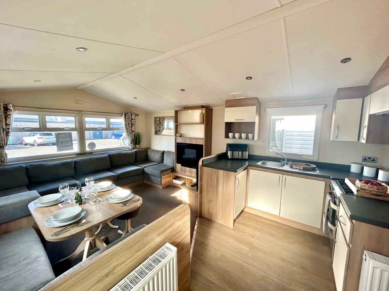 Willerby-Lymington-2017-CAR0060654-151413071.jpeg