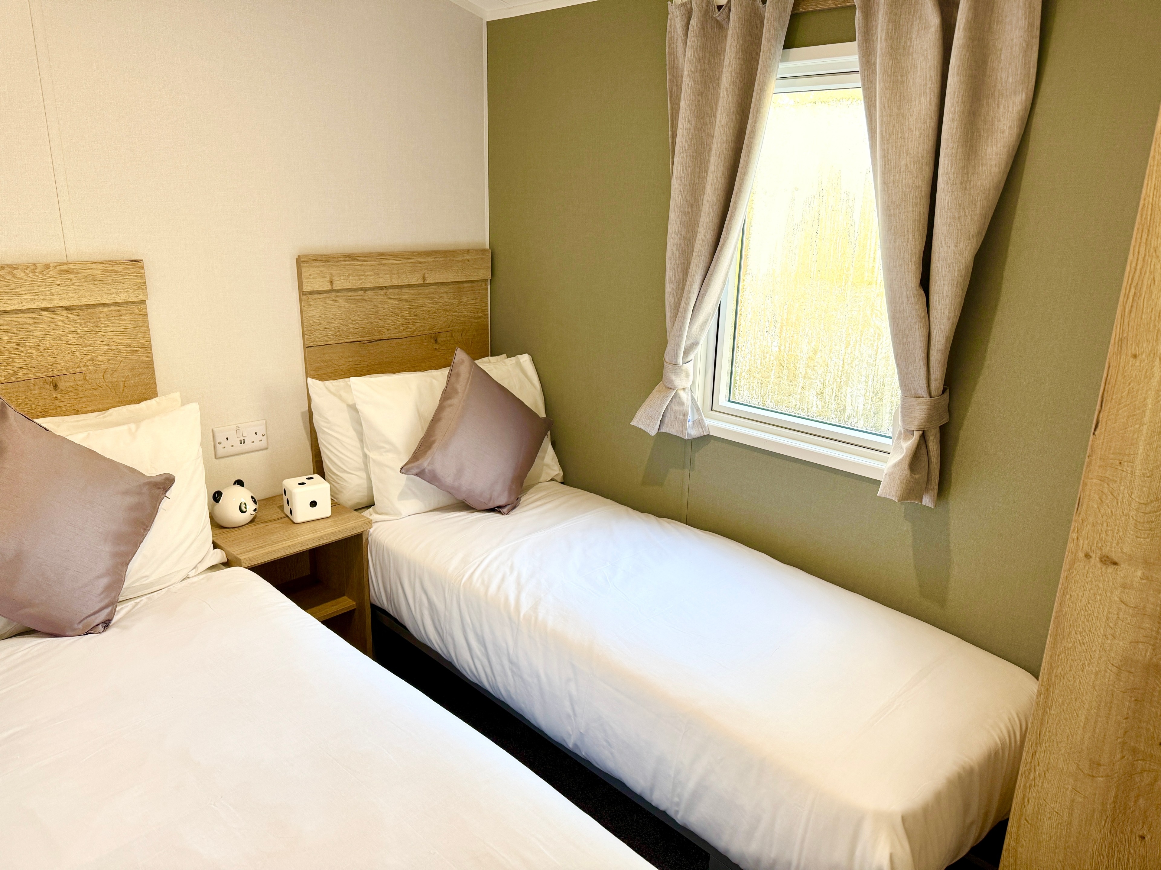 Photo of Willerby Midhurst 2024 (Static Caravan)