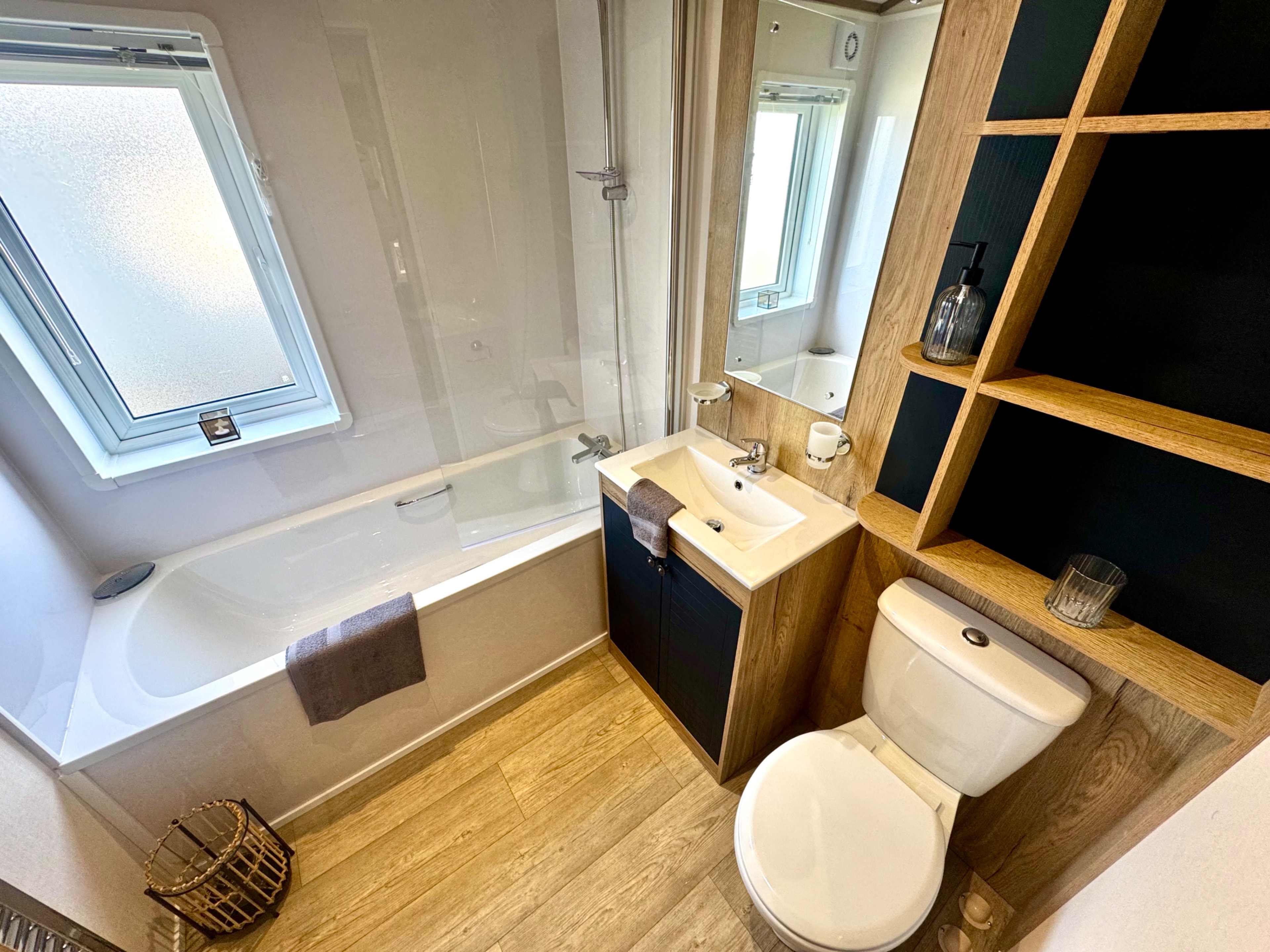 Photo of Willerby New Holland 2026 (Luxury Lodge)