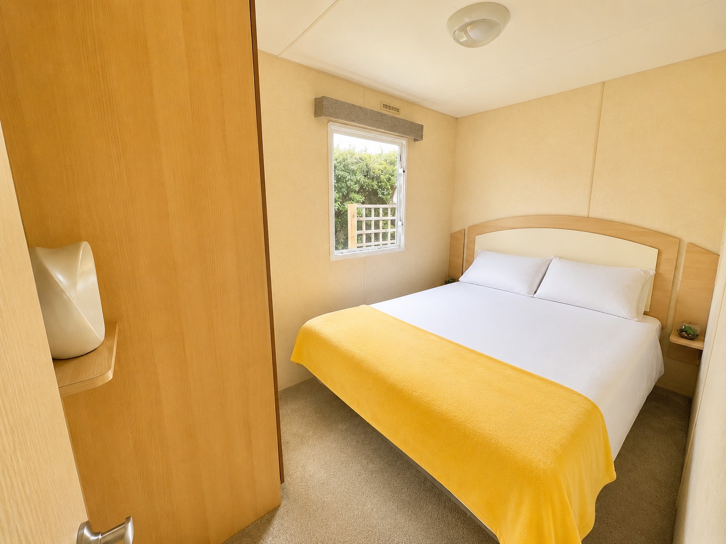 Photo of ABI Eminence 2010 (Static Caravan)