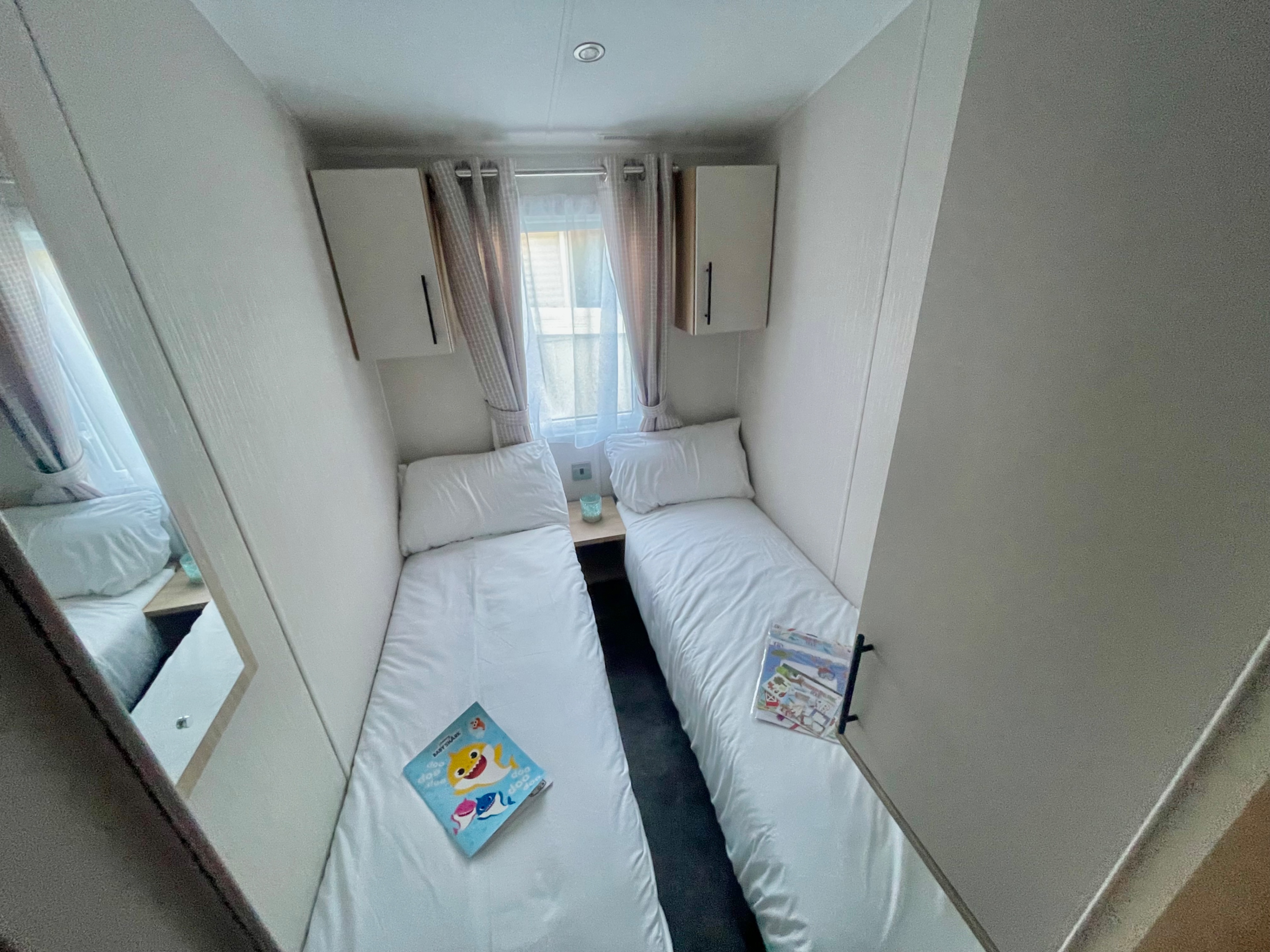 Photo of Willerby Lamberhurst 2024 (Static Caravan)