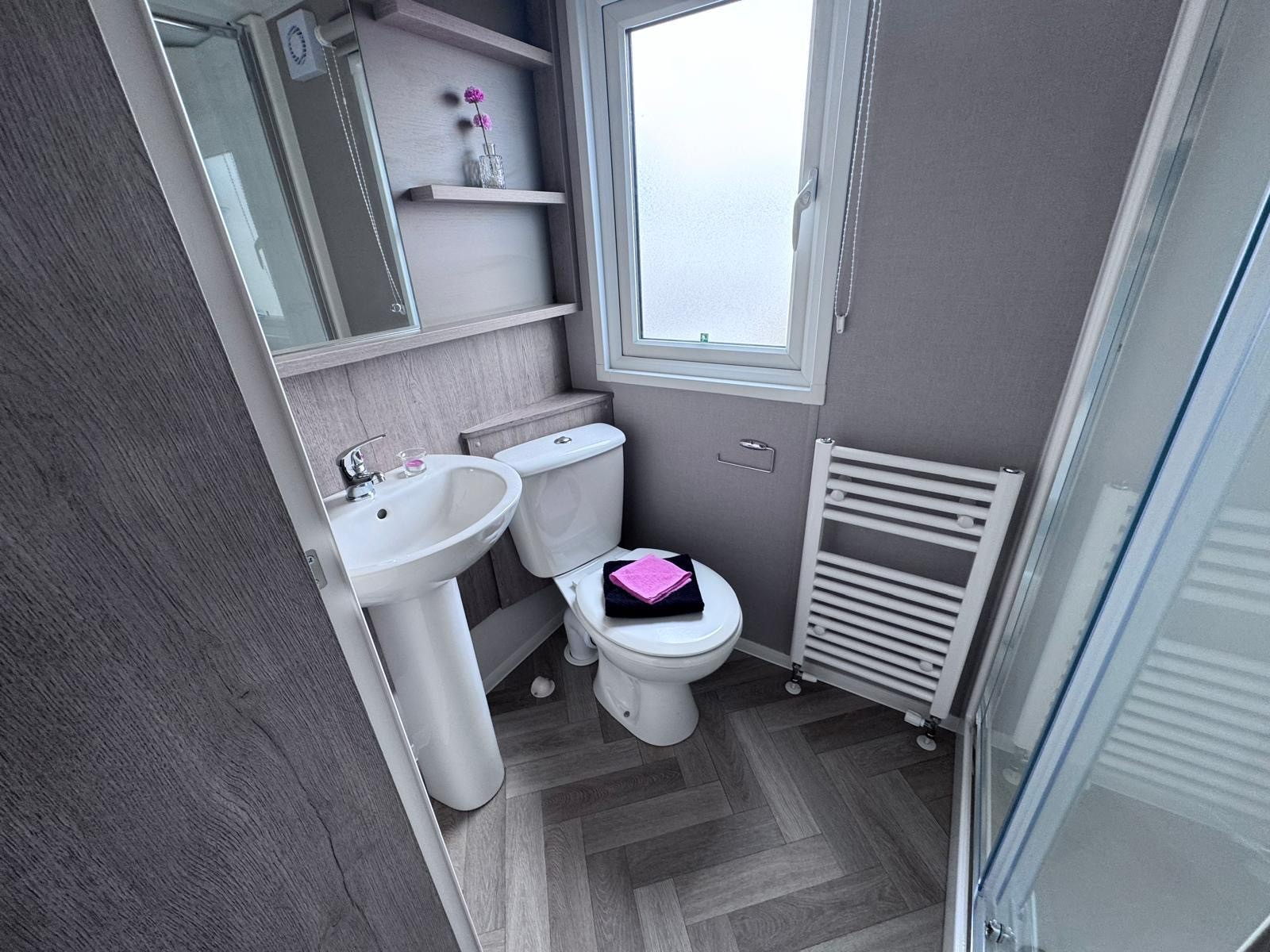 Photo of Willerby Windbreak 2027 (Static Caravan)