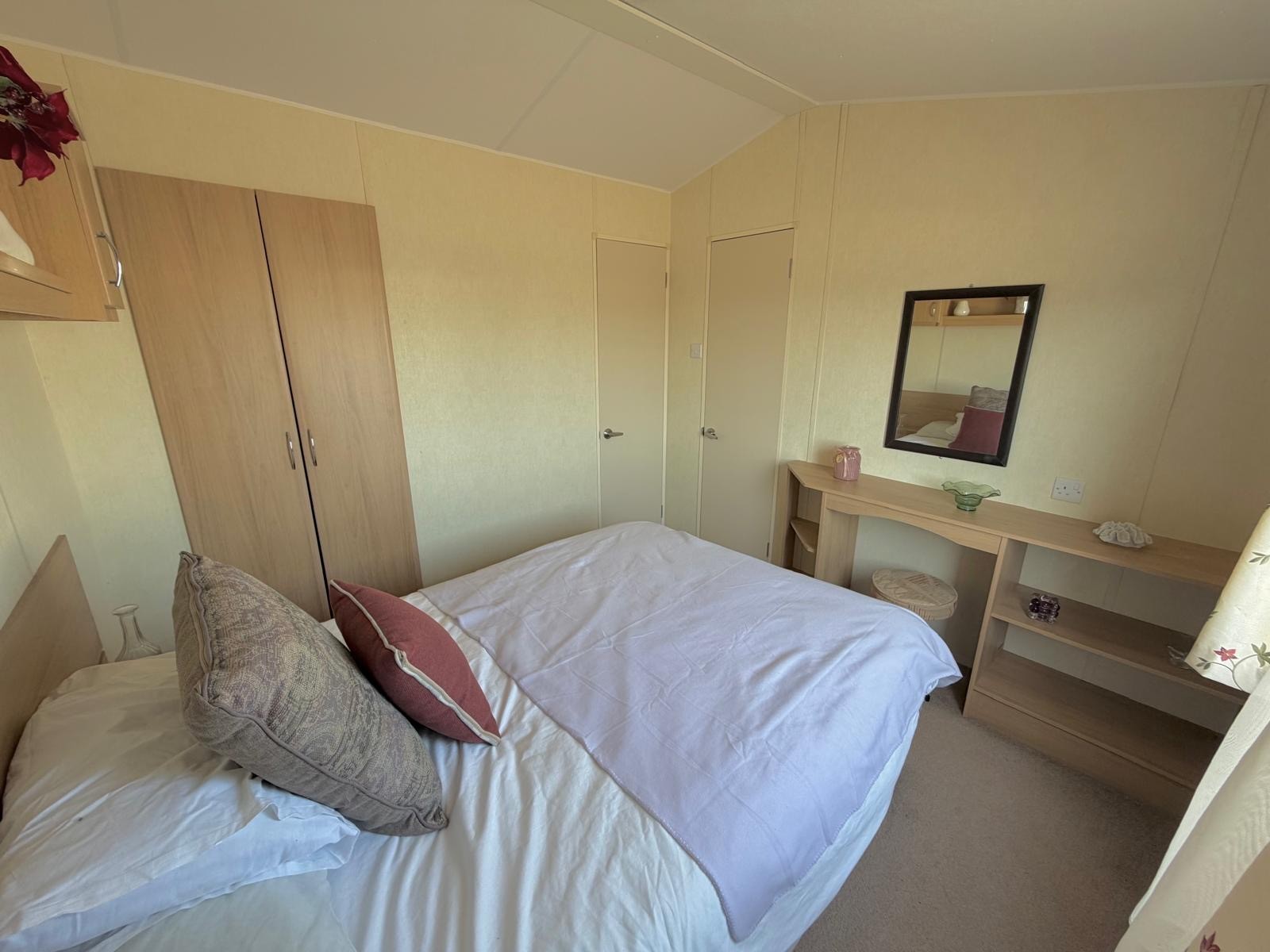 Photo of Atlas Aurora 2010 (Static Caravan)