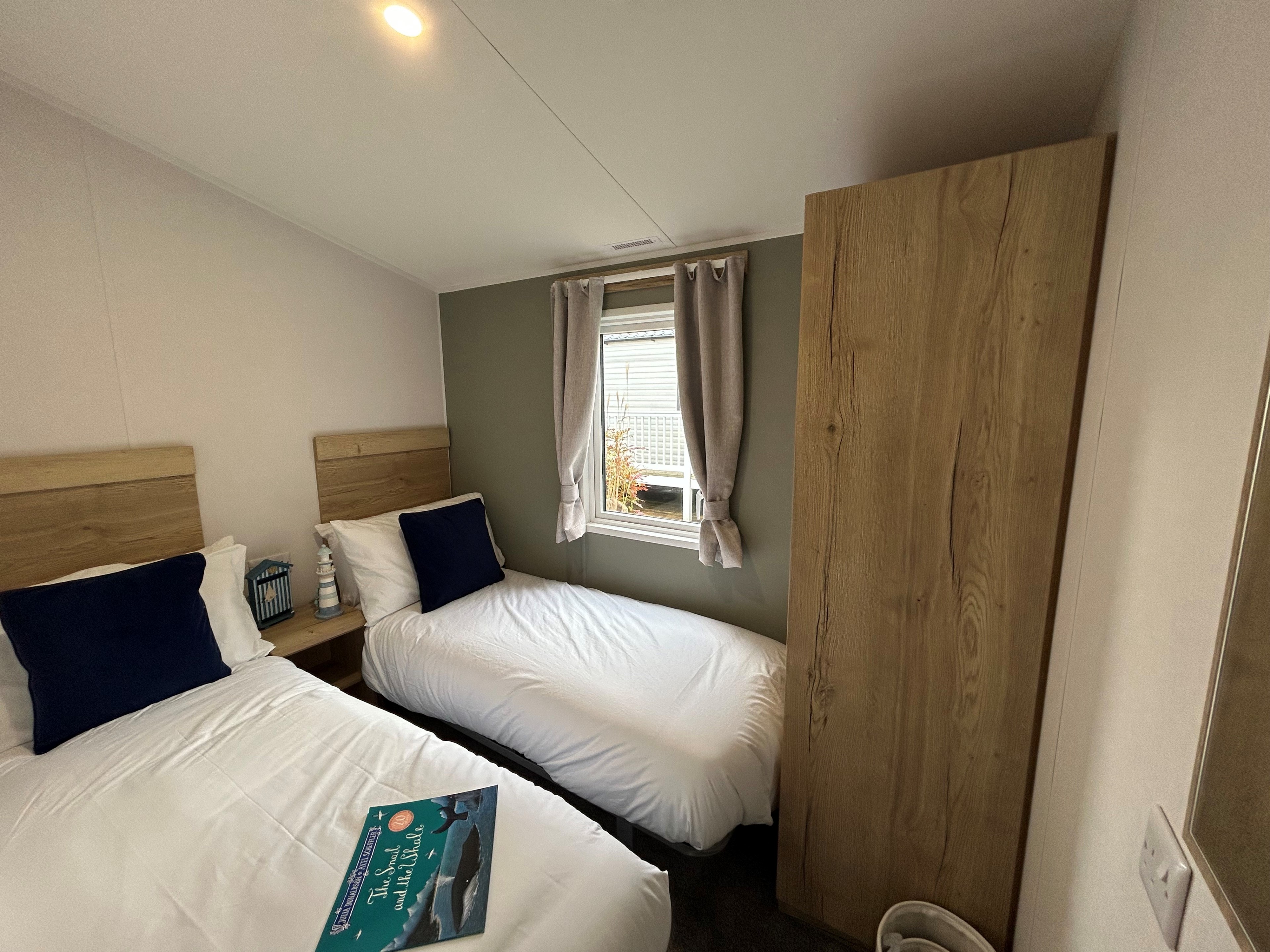 Photo of Willerby Midhurst 2024 (Static Caravan)