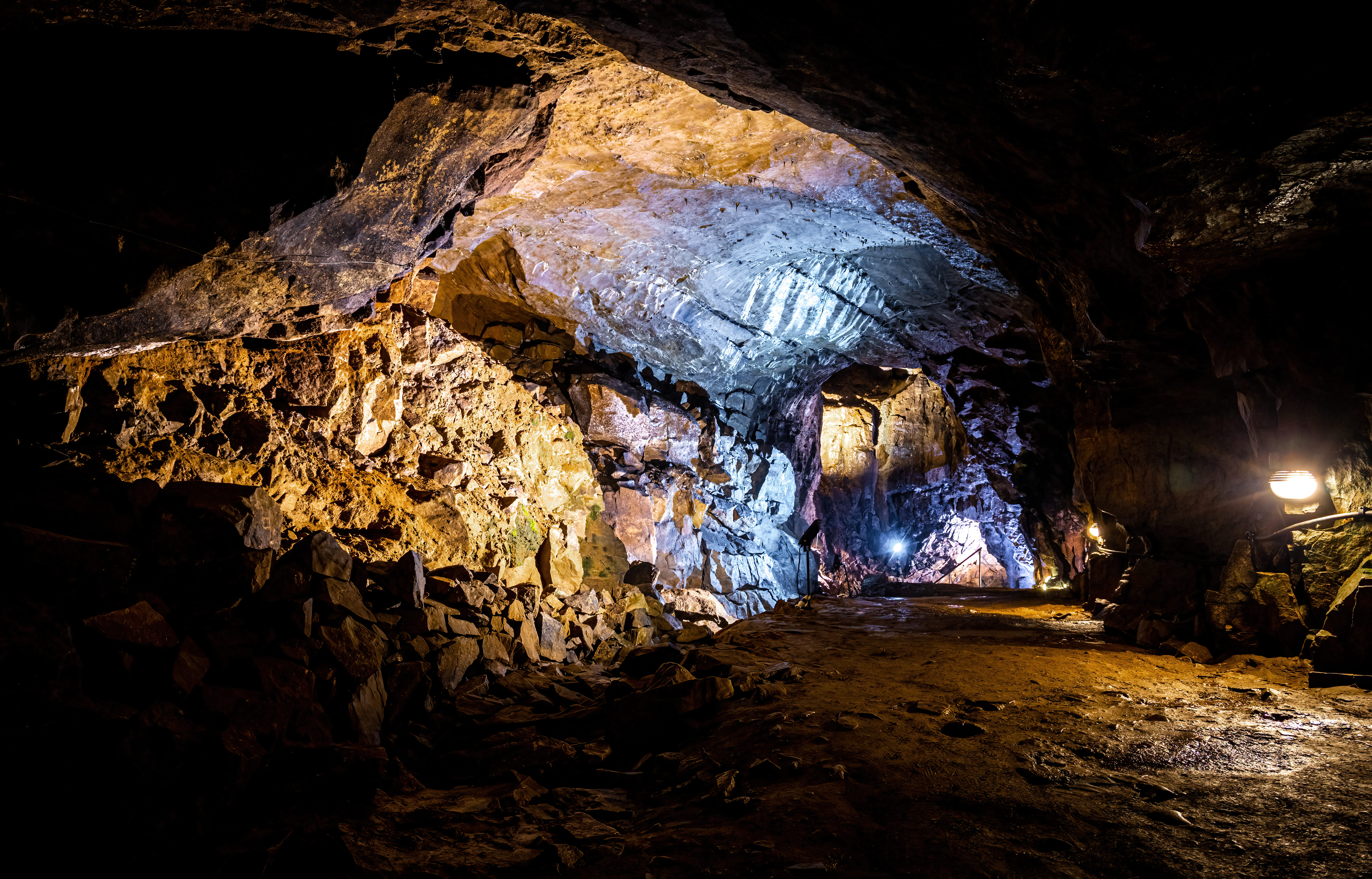 Blue John Cavern