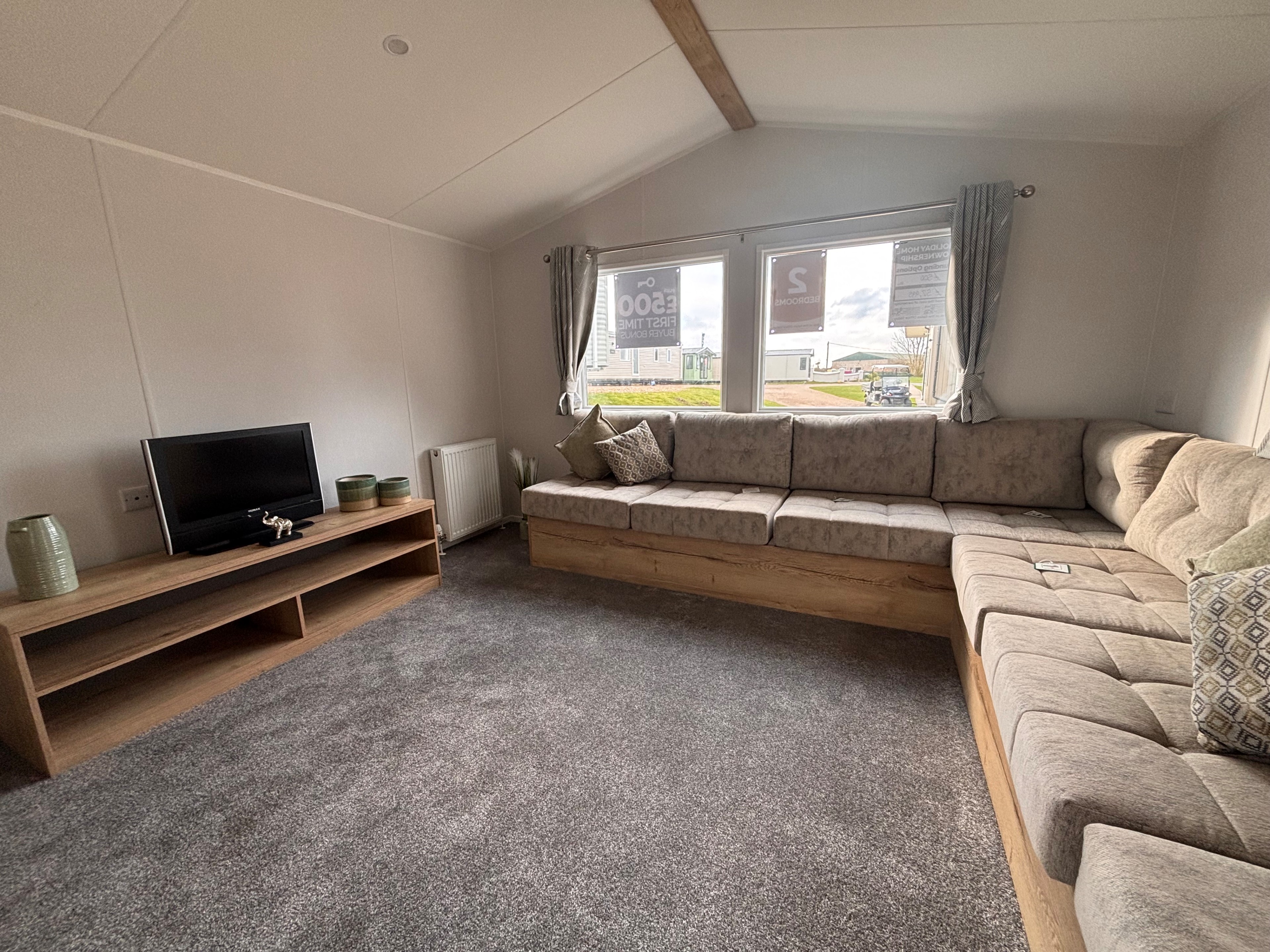 Willerby Midhurst 2024 (Static Caravan) Accommodation in Lossiemouth