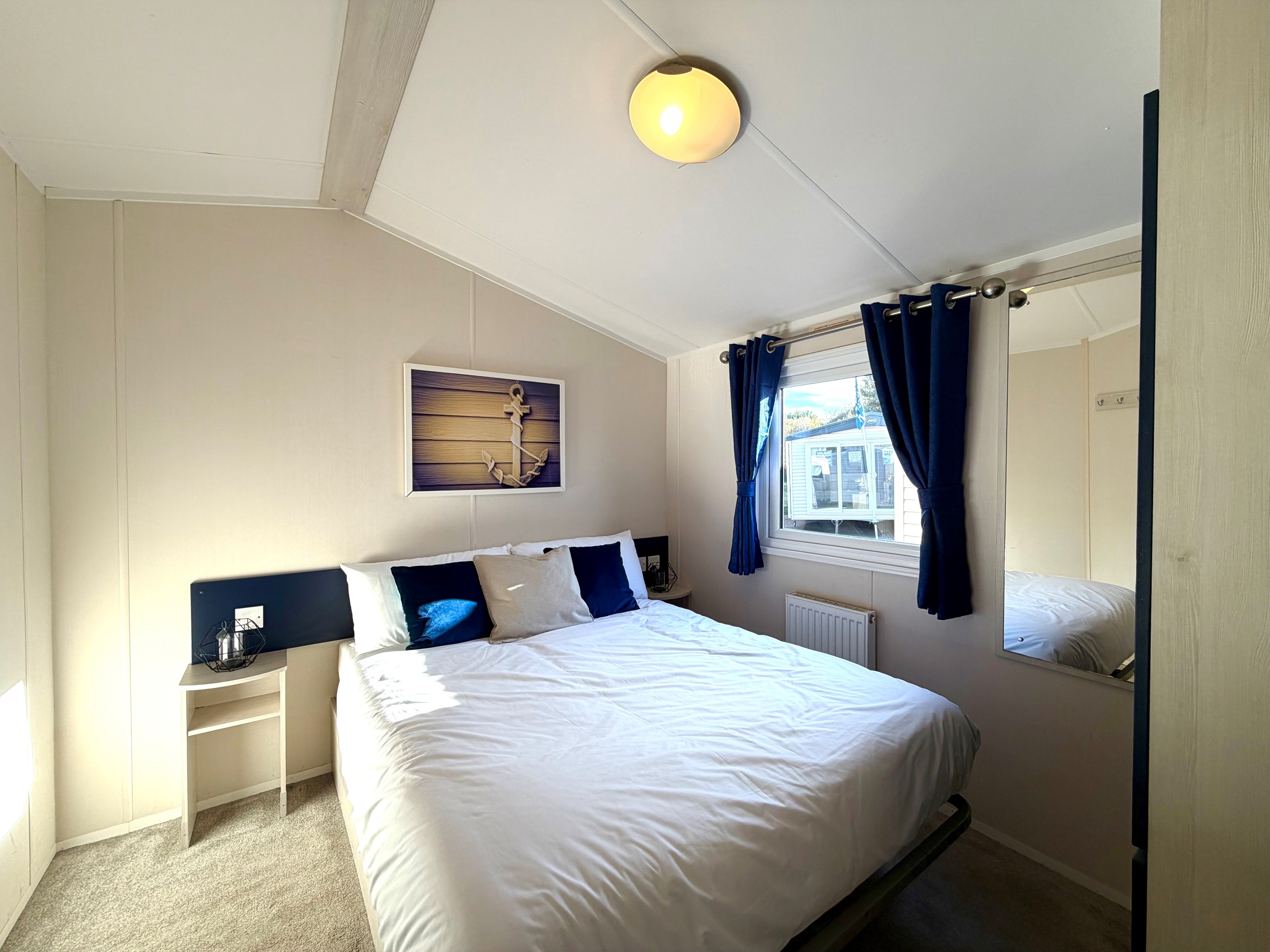 Atlas Nevada Super 2017 (Static Caravan) Accommodation in Lowestoft