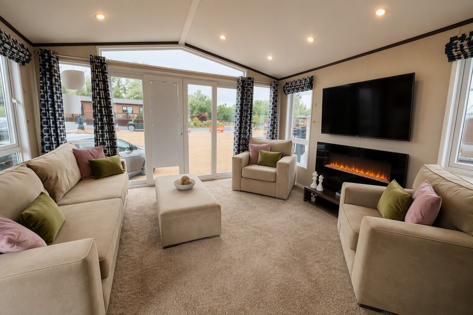 Photo of Pemberton Park Lane 2016 (Villa)