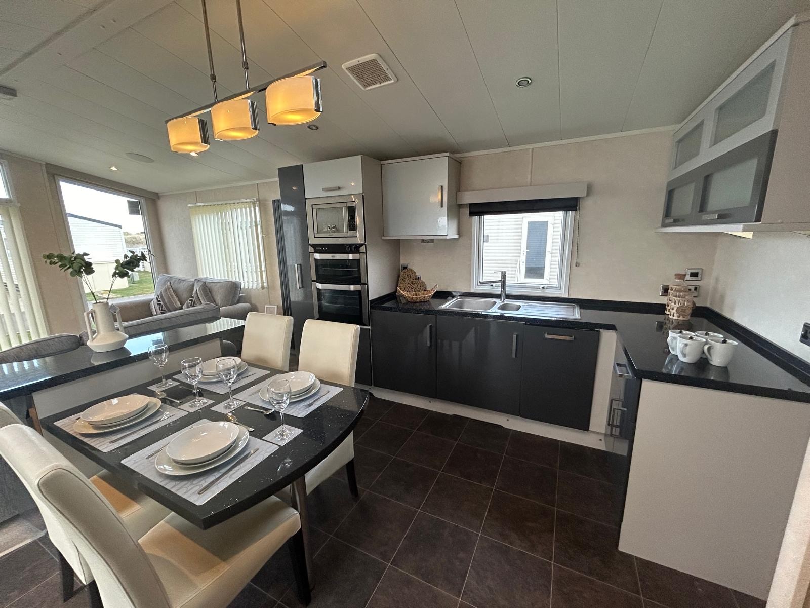Photo of Carnaby Envoy 2017 (Villa)