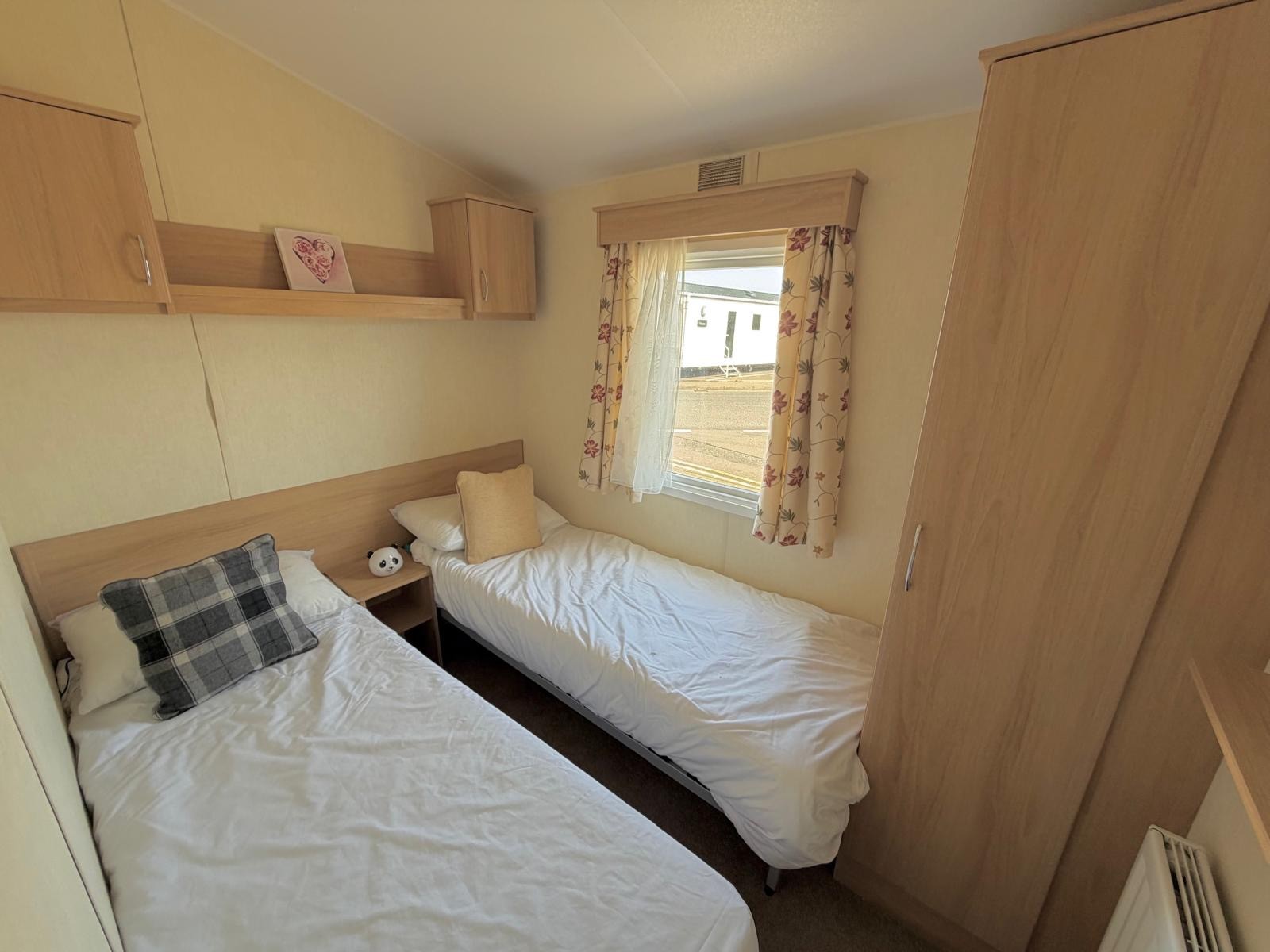 Photo of Atlas Aurora 2010 (Static Caravan)