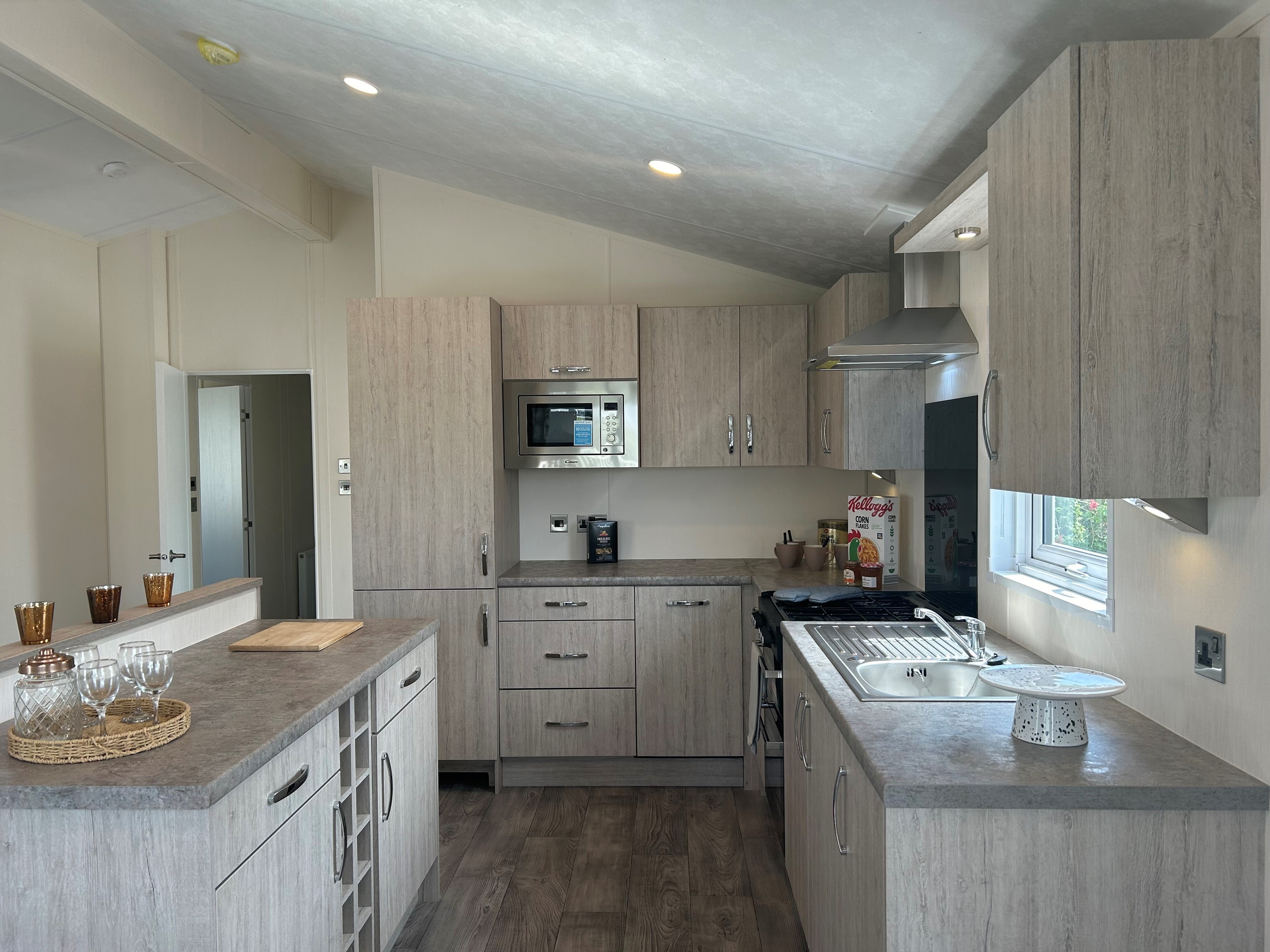 Photo of Delta Lakeside 2023 (Luxury Lodge)