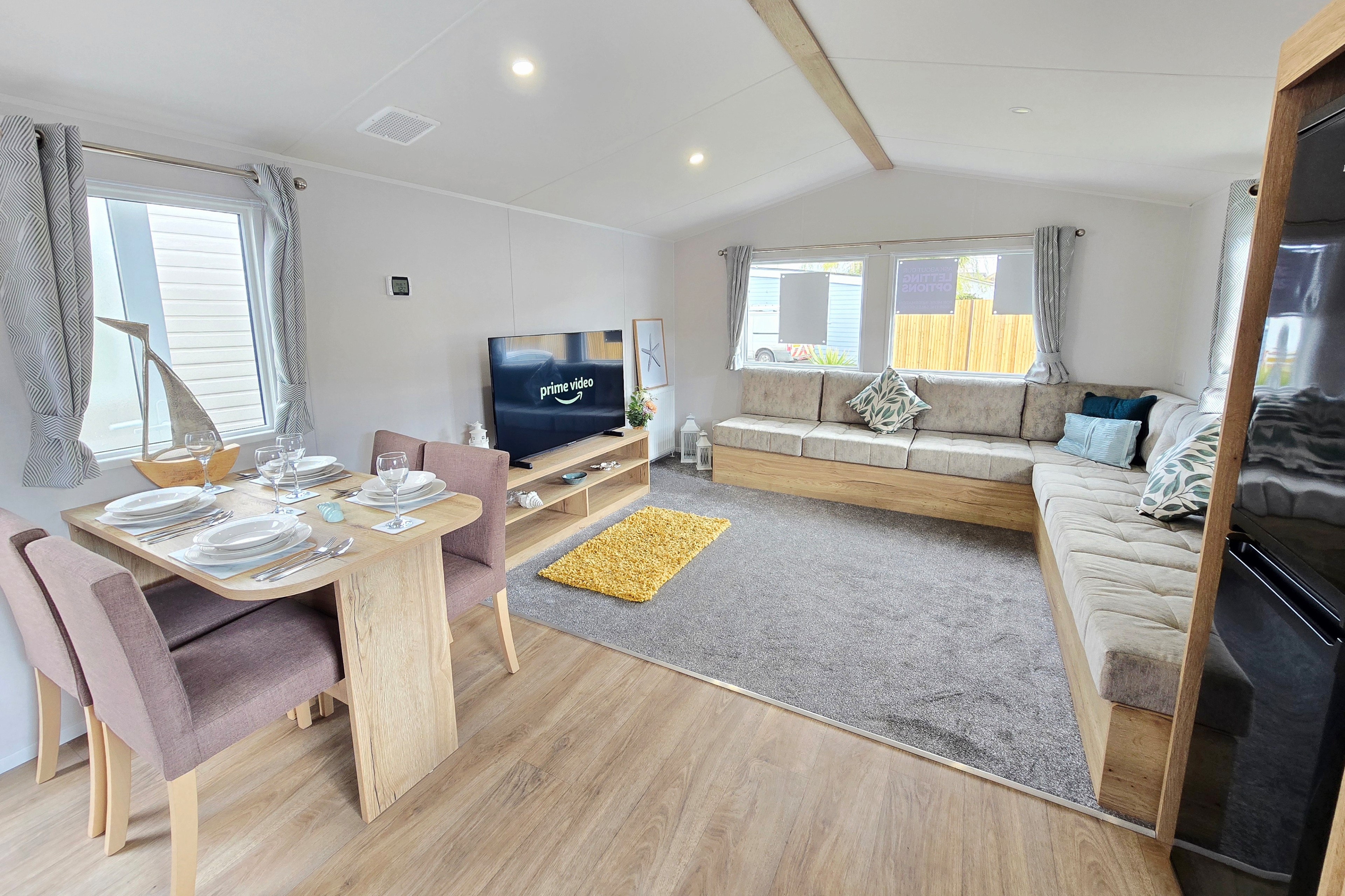 Photo of Willerby Midhurst 2024 (Static Caravan)