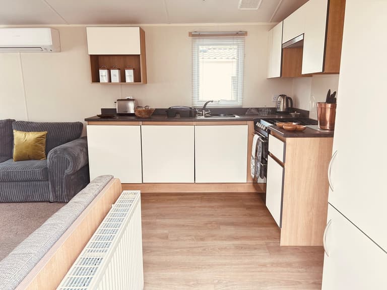 Willerby-Etchingham-2017-CAR0065701-147876103.jpeg