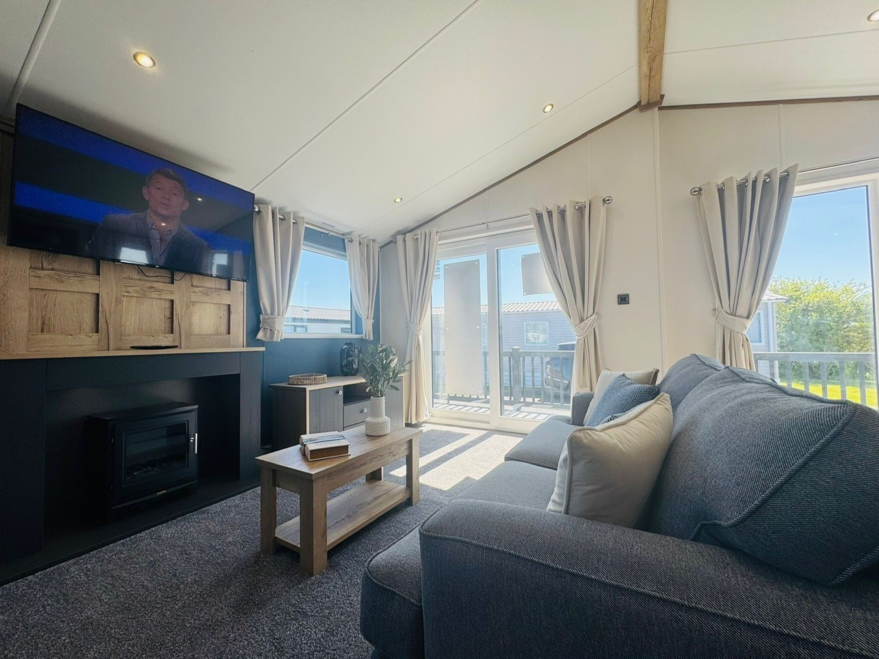 Photo of Willerby New Holland 2026 (Luxury Lodge)