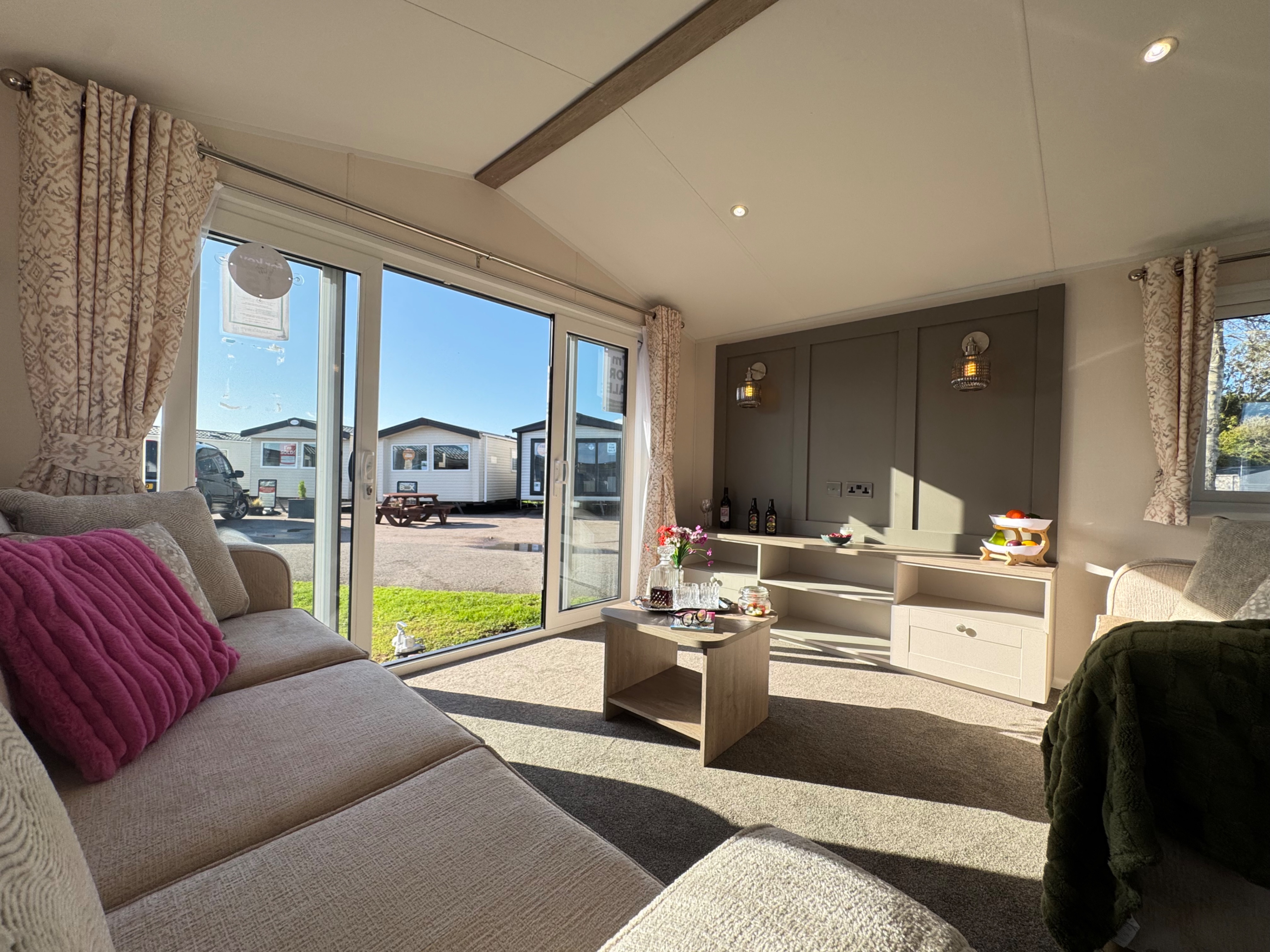 Photo of Willerby Windbreak 2027 (Static Caravan)