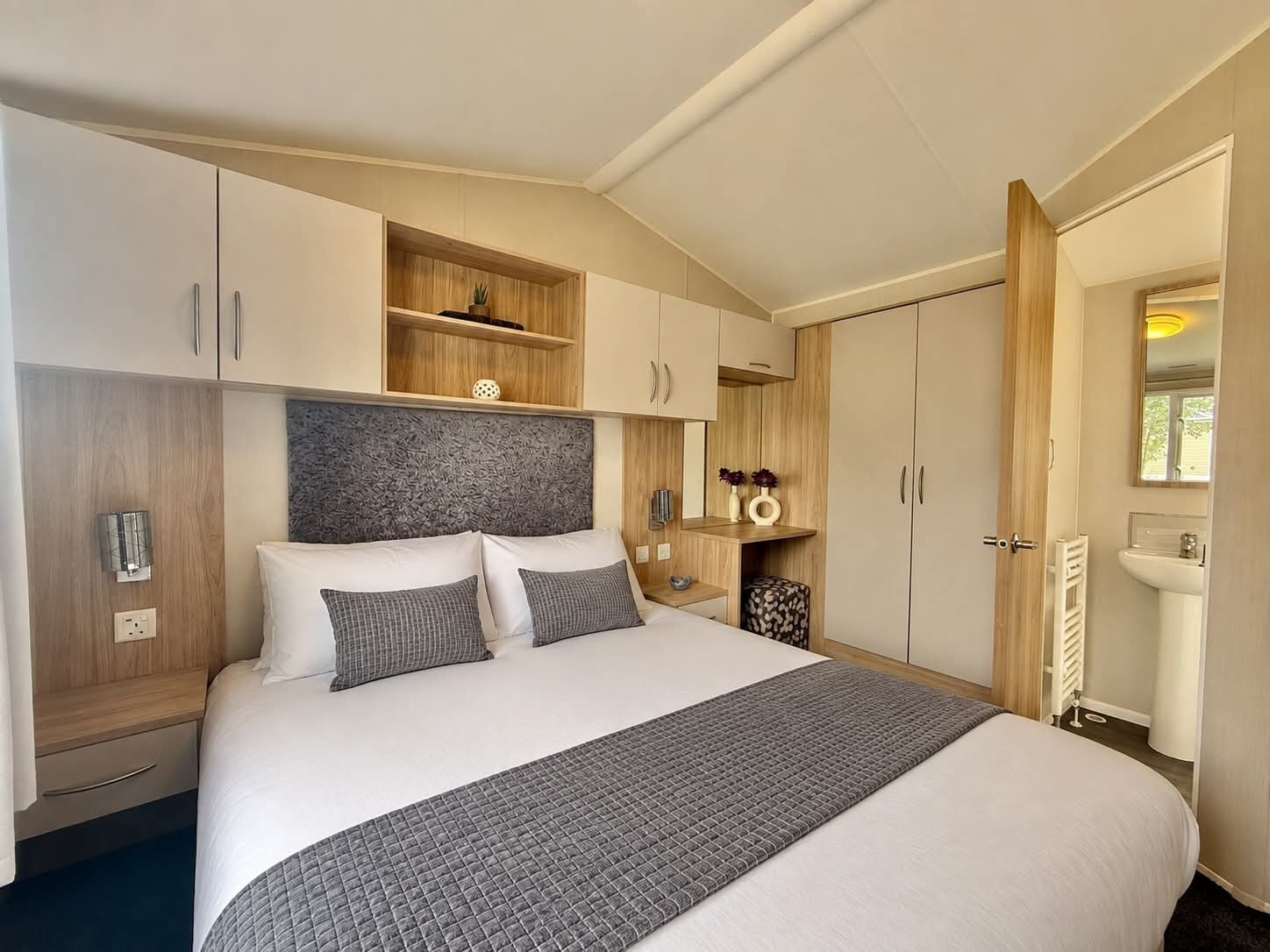 Photo of Willerby Brockenhurst 2018 (Static Caravan)