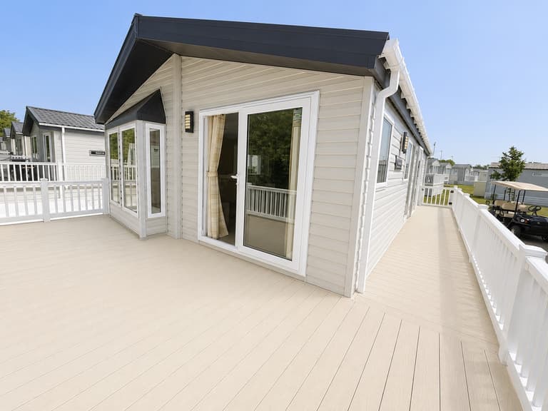 Willerby-Cadence-2018-CAR0065169-142600095.jpeg