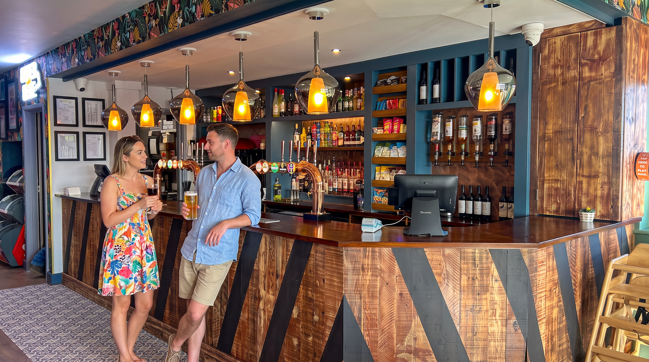 Bar and restaurant 