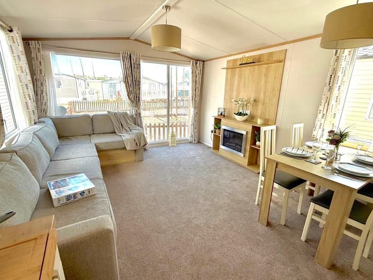 Sunseeker-Zest-2021-VS946512-140803951.jpeg