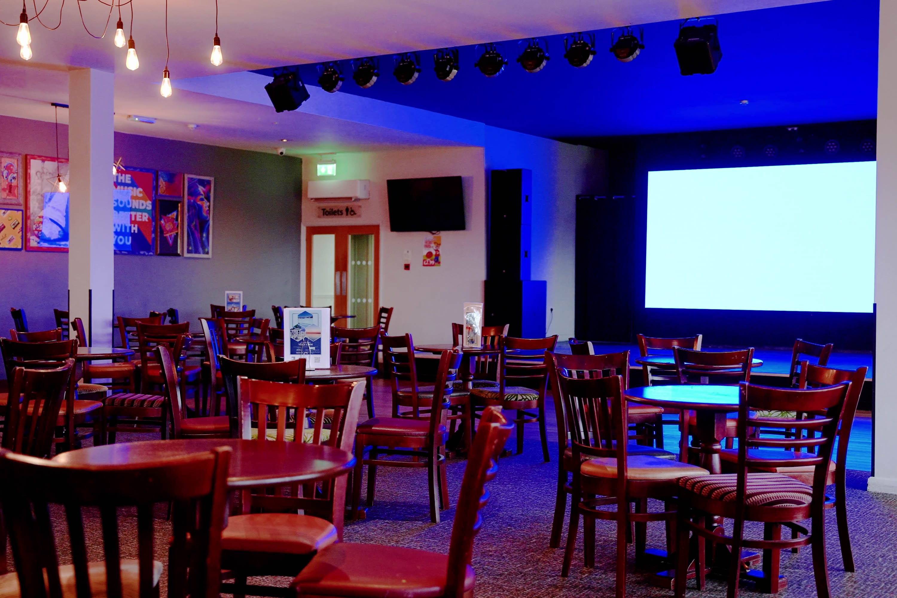 Restaurant & bar