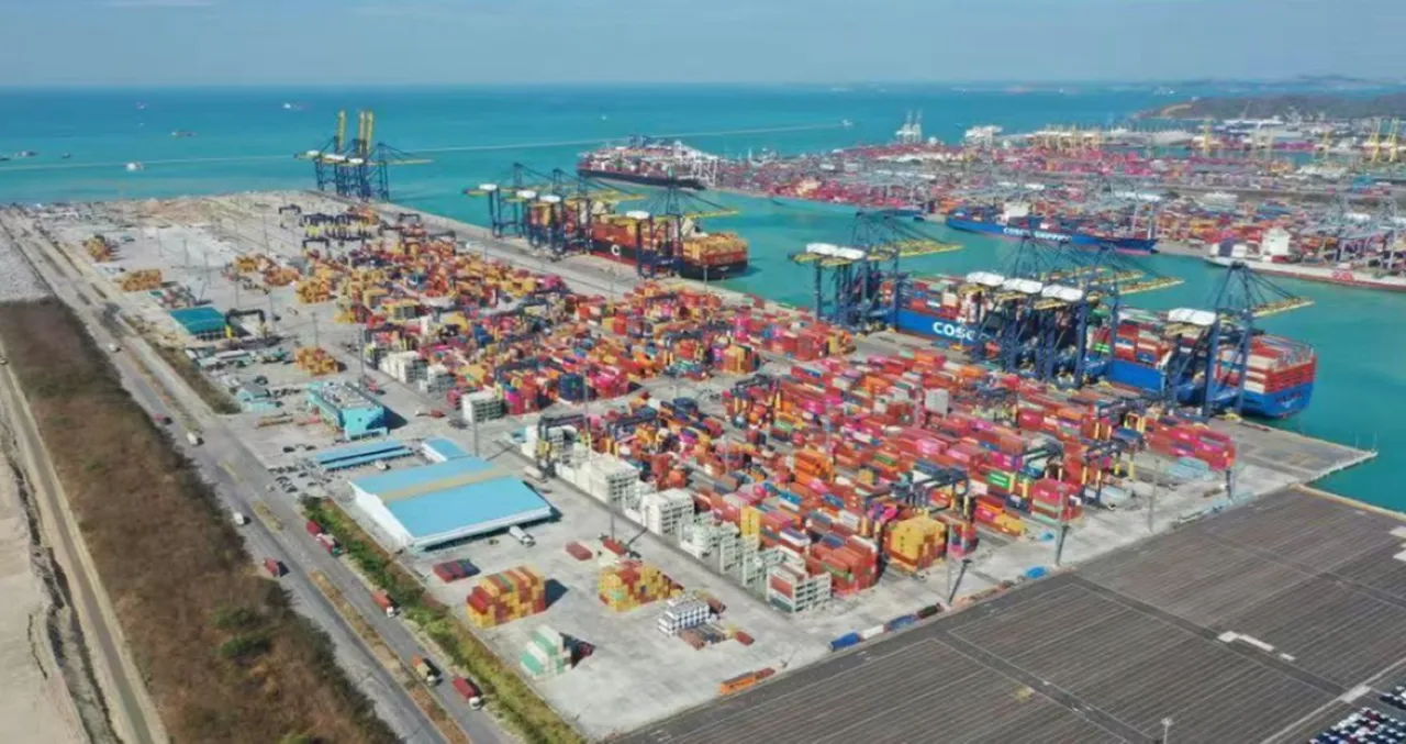 Cosco takes stakes in two Laem Chabang terminals