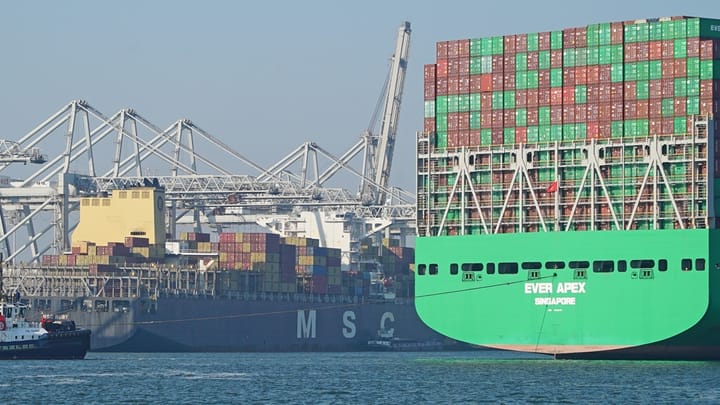 US and Europe container spot rates begin to converge