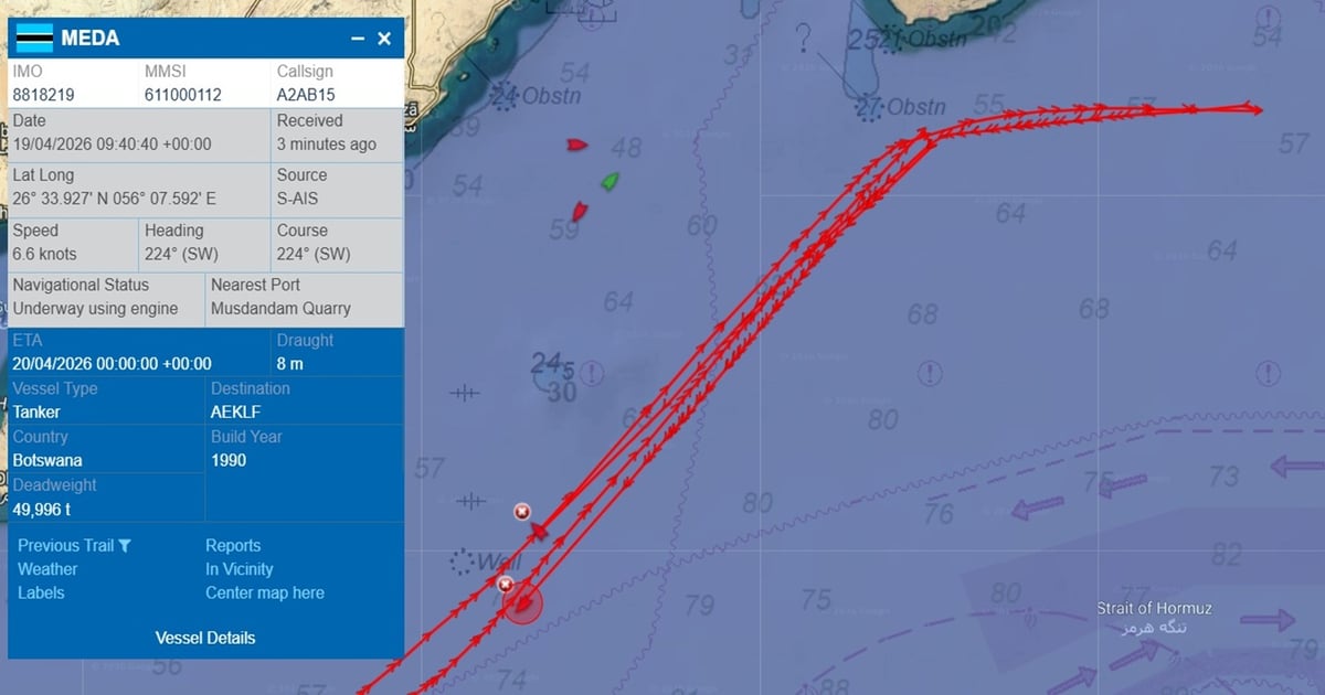 Two sanctioned LPG tankers turned back in Strait of Hormuz