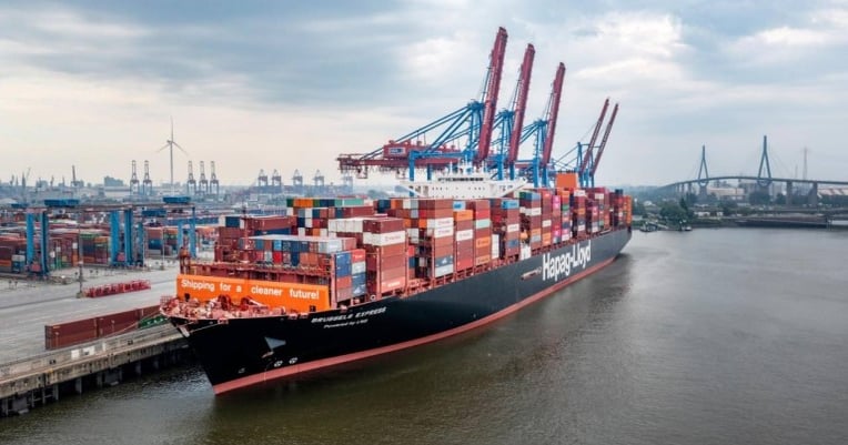 Hapag-Lloyd and Shell sign multi-year LNG supply agreement