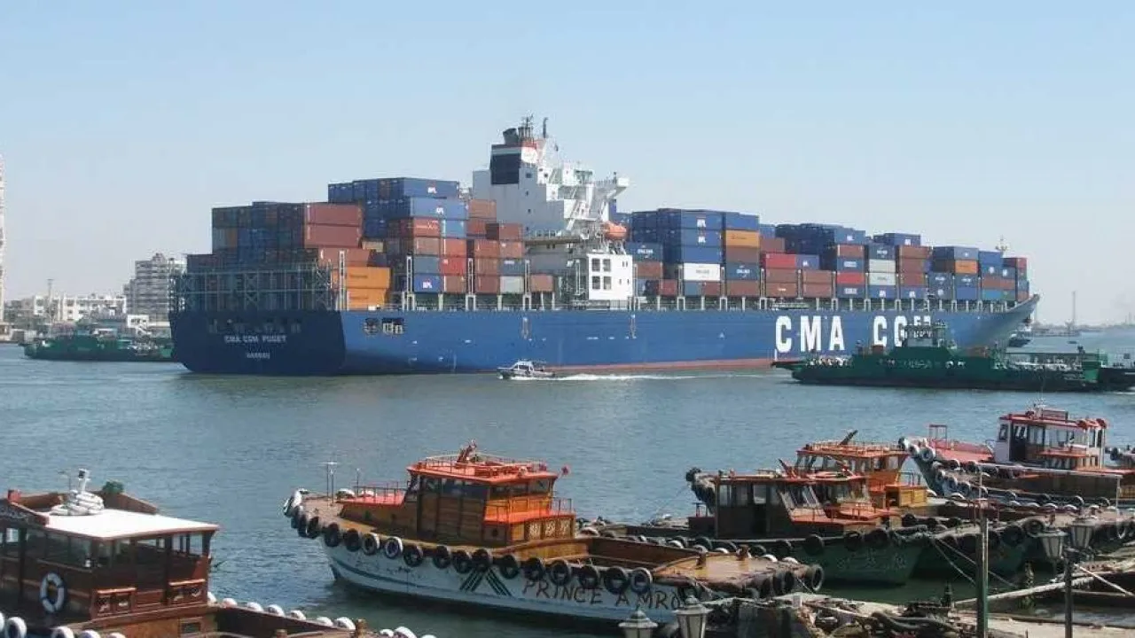 Container ship in the Suez Canal