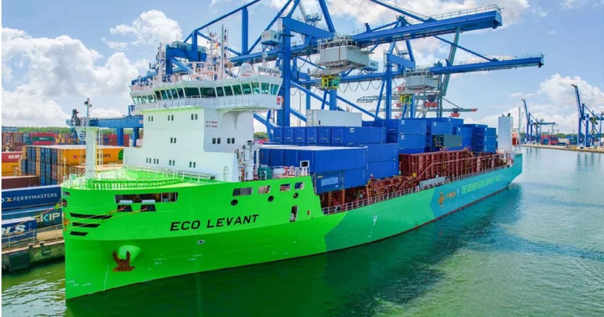 X-Press Feeders trials ethanol-methanol fuel blend