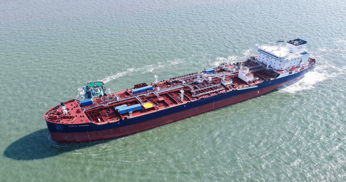 Top Ships acquiring nine MR tankers newbuilds