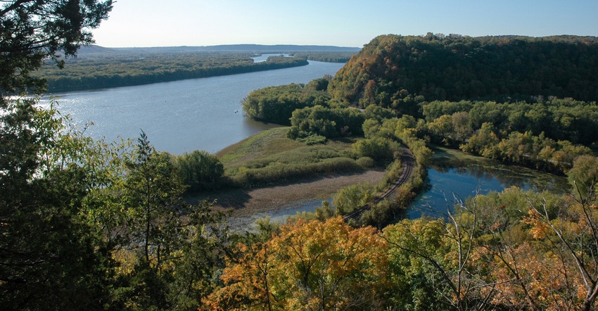 Effigy Mounds National Monument