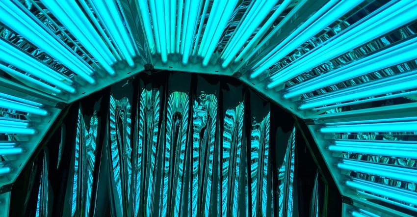 Interior view of a UV-C pod Interior view of a UV-C pod