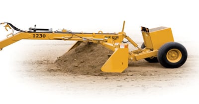 Box scraper suited for farm tasks
