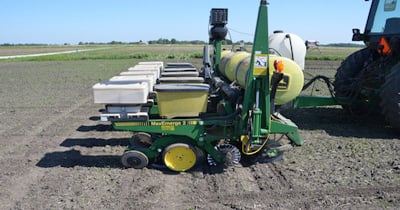 To be level or not to be level - that's the question for the planter!